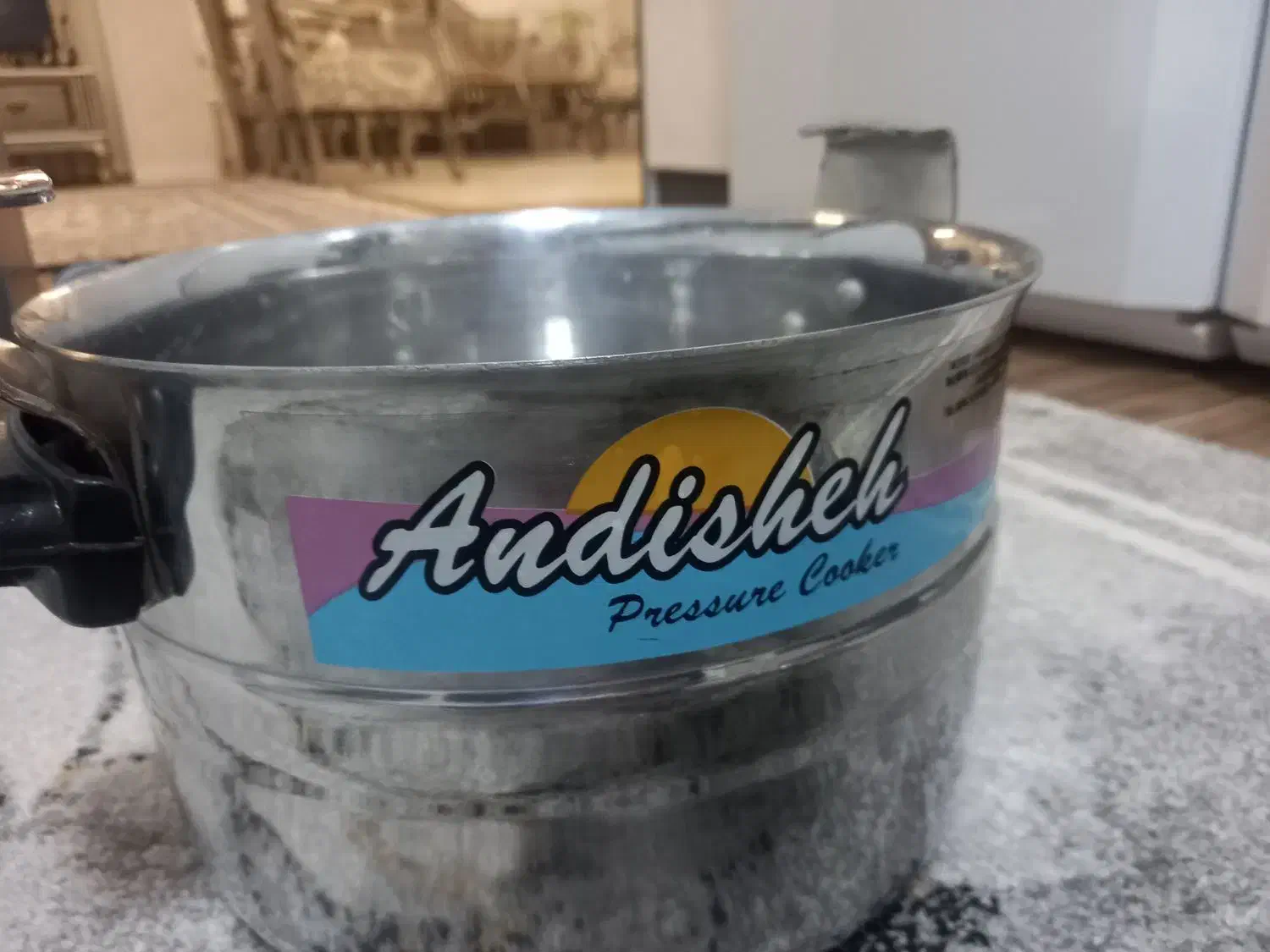 زودپز ۱۰ لیتر اندیشه اصفهان|ظروف پخت‌وپز|کرج, شهرک امام رضا (ع)|دیوار