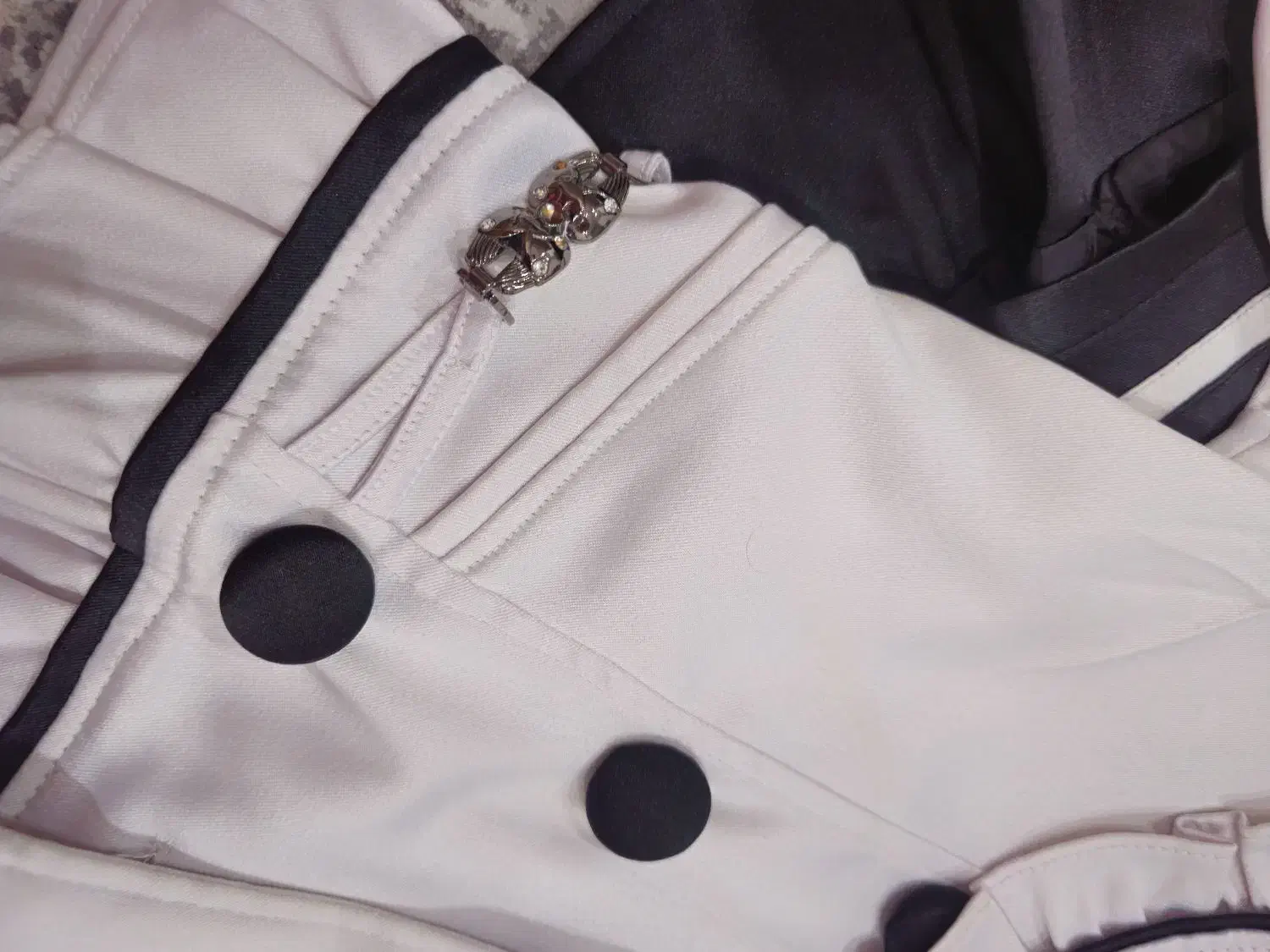 مجلسی فقط ۶۰ تومن برای نیازمندا هر کی خواست|لباس|گنبد کاووس, |دیوار