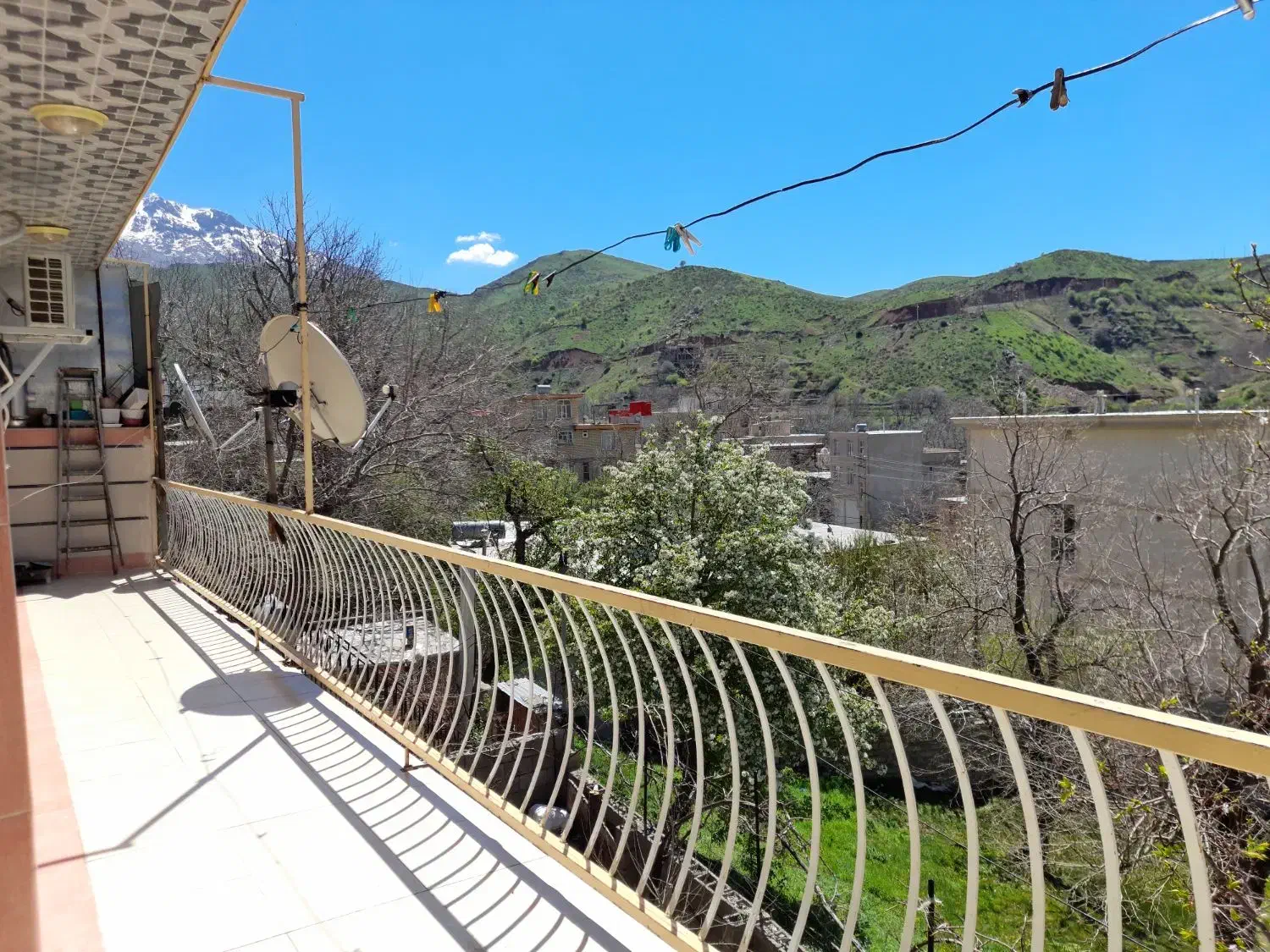 سویت اجاره ای|اجارهٔ کوتاه‌مدت آپارتمان و سوئیت|پاوه, |دیوار