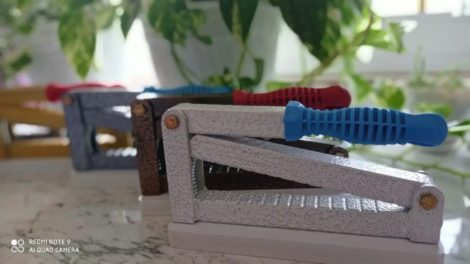 گردو شکن،راحت و بیصدا بشکن|ظروف پخت‌وپز|رحیم‌آباد, |دیوار