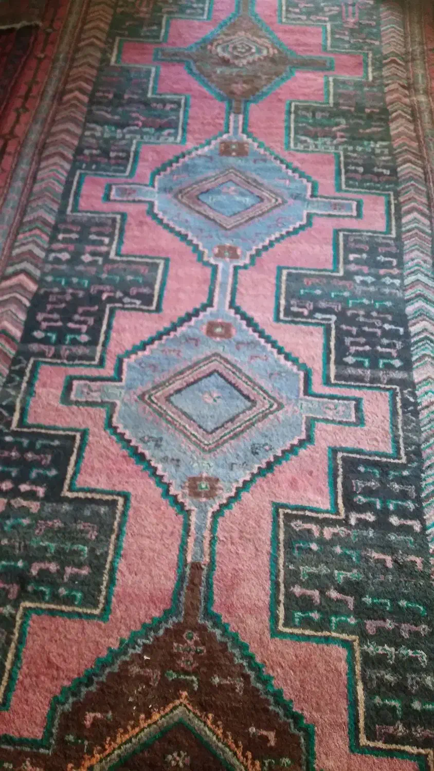 قالی وگلیم درحد زیر خاکی|فرش|موچش, |دیوار