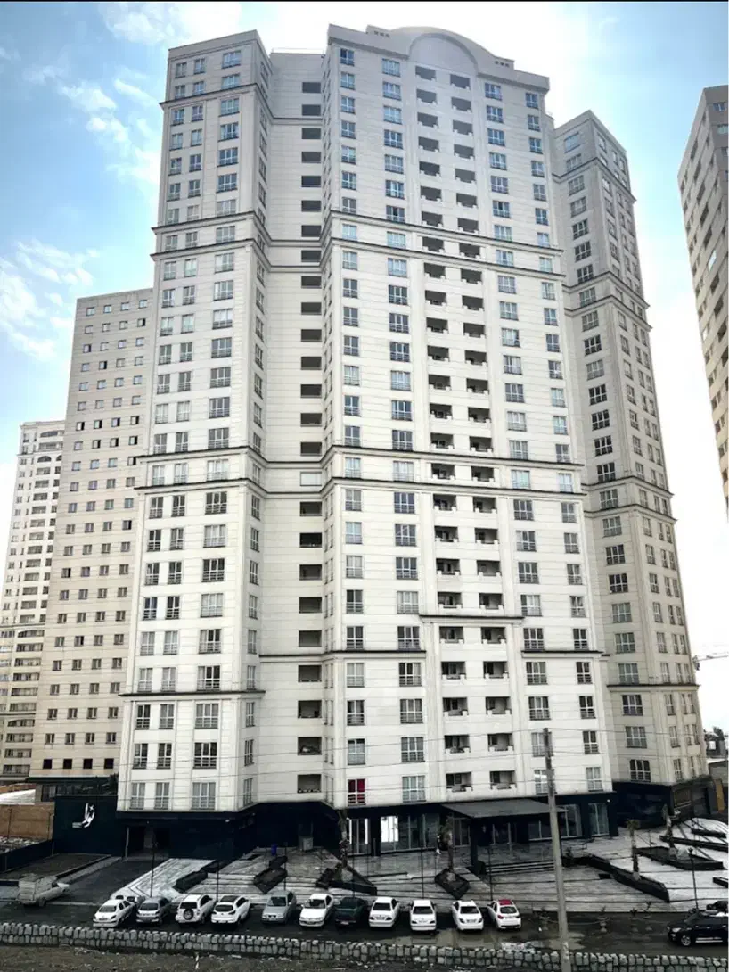 فروش فوری زیر قیمت برج نورا مروارید شهر|فروش آپارتمان|تهران, مروارید شهر|دیوار