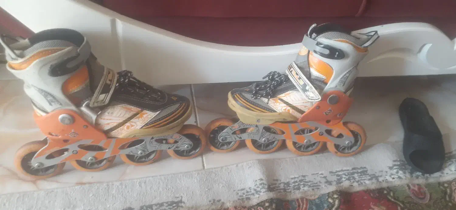 اسکیت حرفه ای در حد نو|دوچرخه، اسکیت، اسکوتر|محمدشهر, شهرک پیام (مهرالبرز)|دیوار