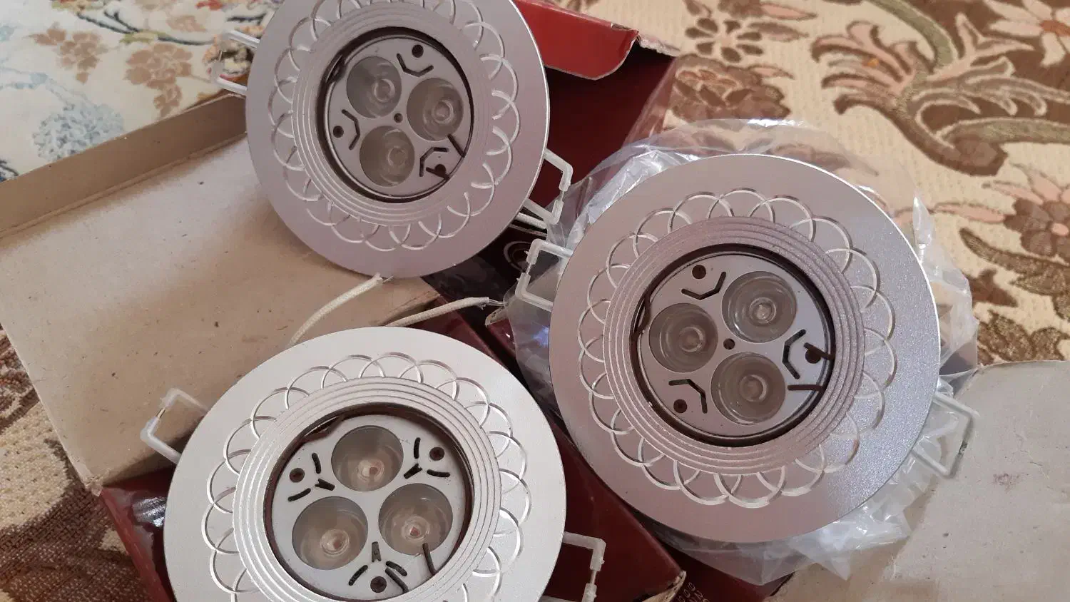 هالوژن|لامپ و چراغ|بروجرد, |دیوار