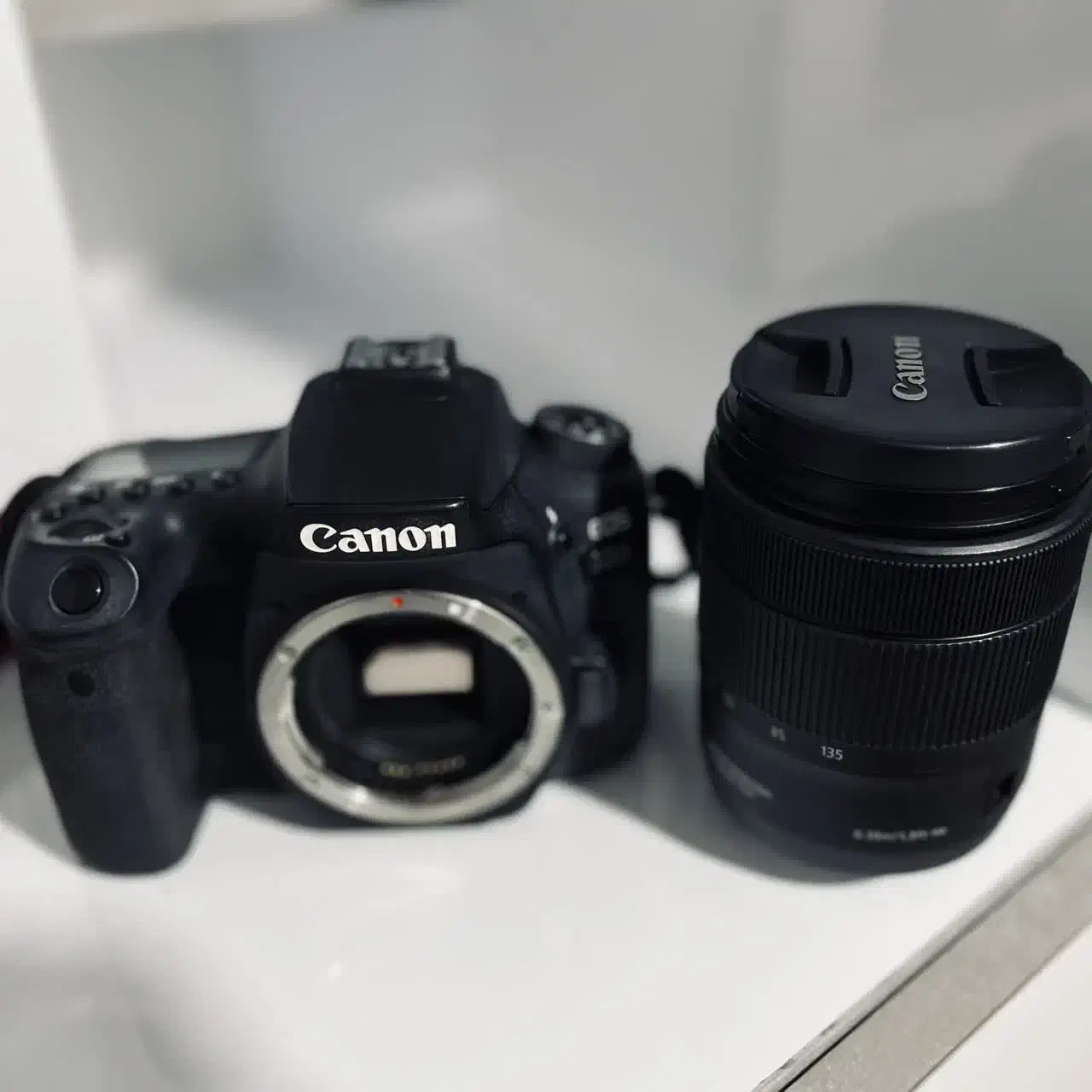 دوربین عکاسی 90d کنون|دوربین عکاسی و فیلم‌برداری|بوشهر, |دیوار