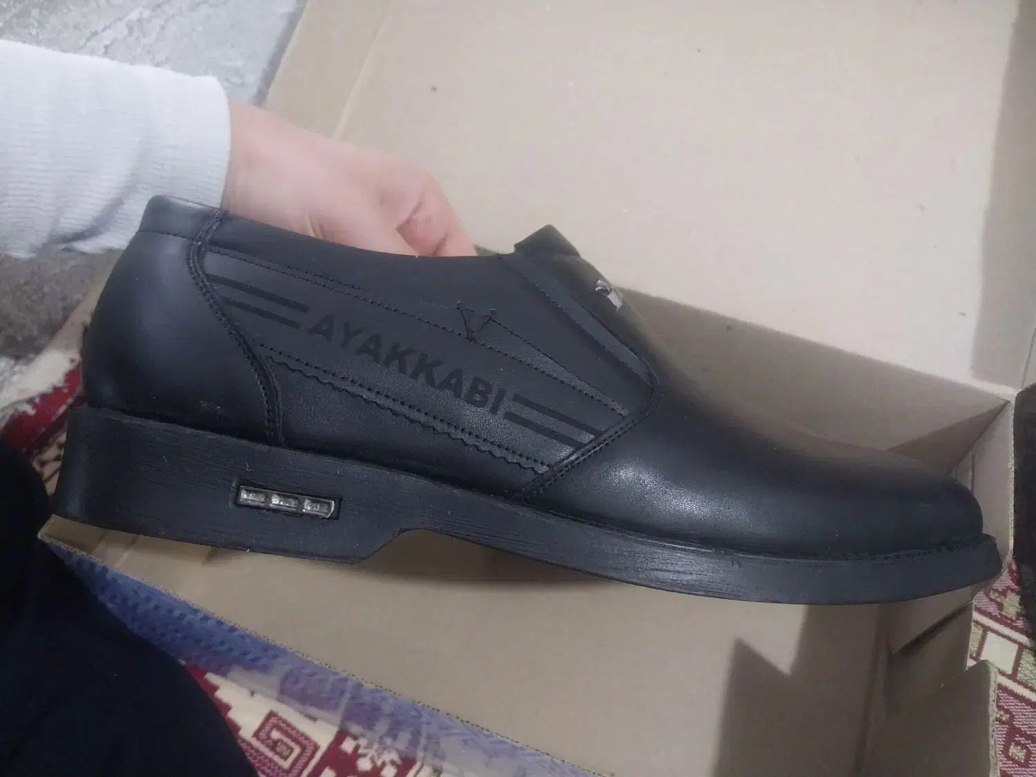 کفش نو|کیف، کفش، کمربند|مرادلو, |دیوار