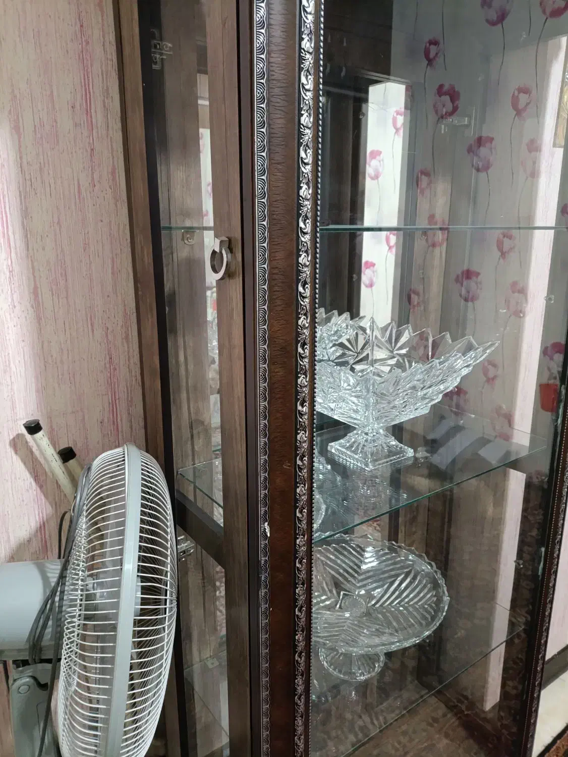 کمدبوفه درحدنو|بوفه، ویترین، کنسول|اسلام‌شهر, شهرک محمدیه|دیوار