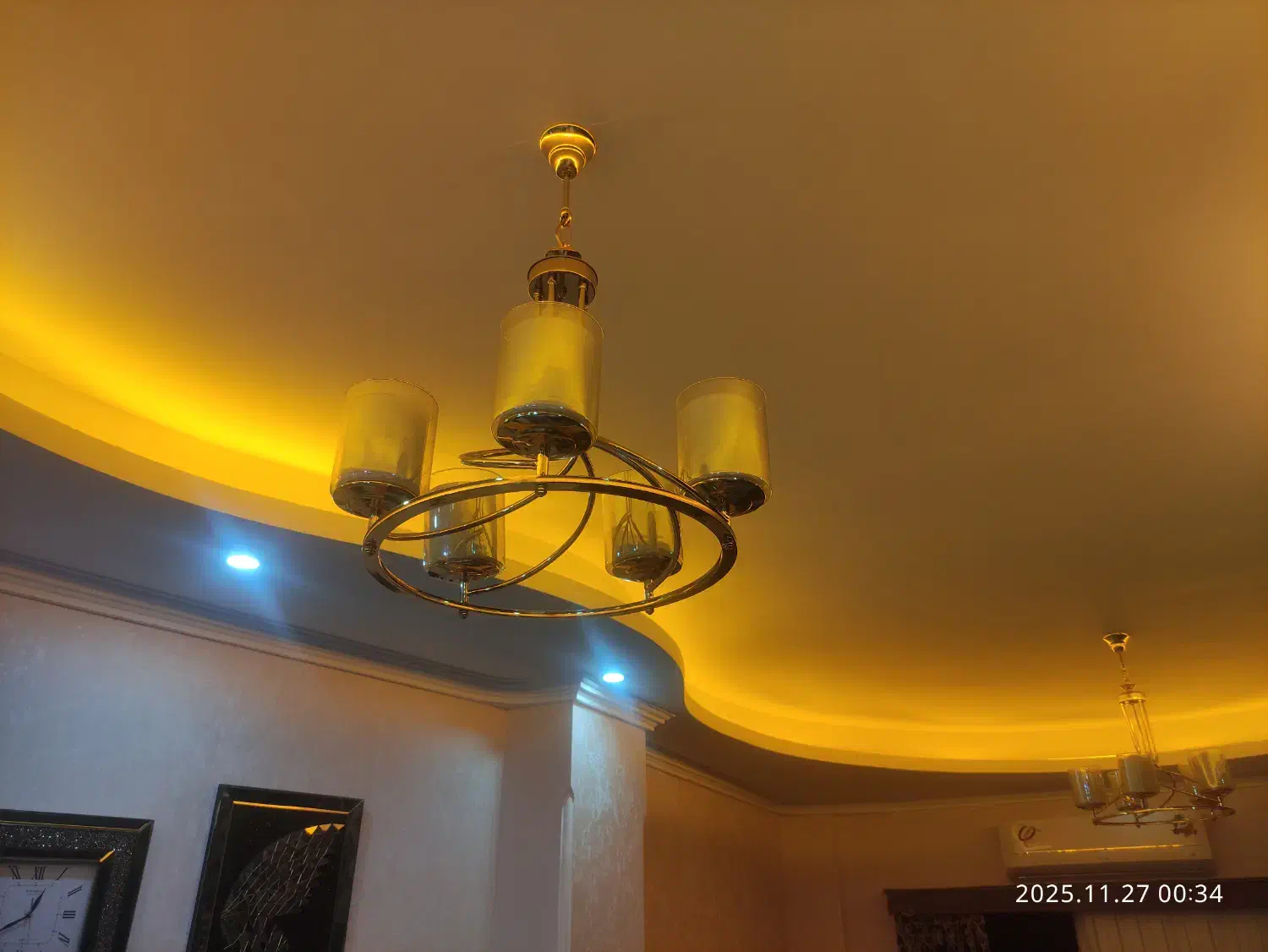 لوستر حبابی|لوستر و چراغ آویز|قائم‌شهر, |دیوار