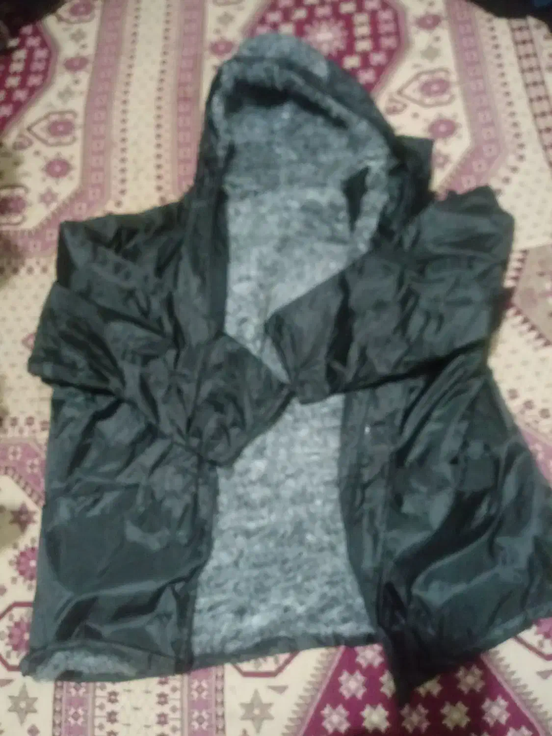 لباس بادگیر بارانی یا رو موتری|لباس|رباطکریم, مسکن مهر آبشناسان|دیوار