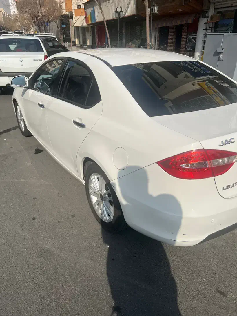 جک j5 سفید بی رنگ|خودرو سواری و وانت|تهران, امامت|دیوار