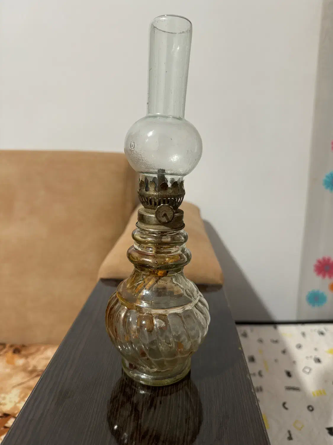 چراغ فتیله ای نفتی|کلکسیون اشیاء عتیقه|سنندج, |دیوار