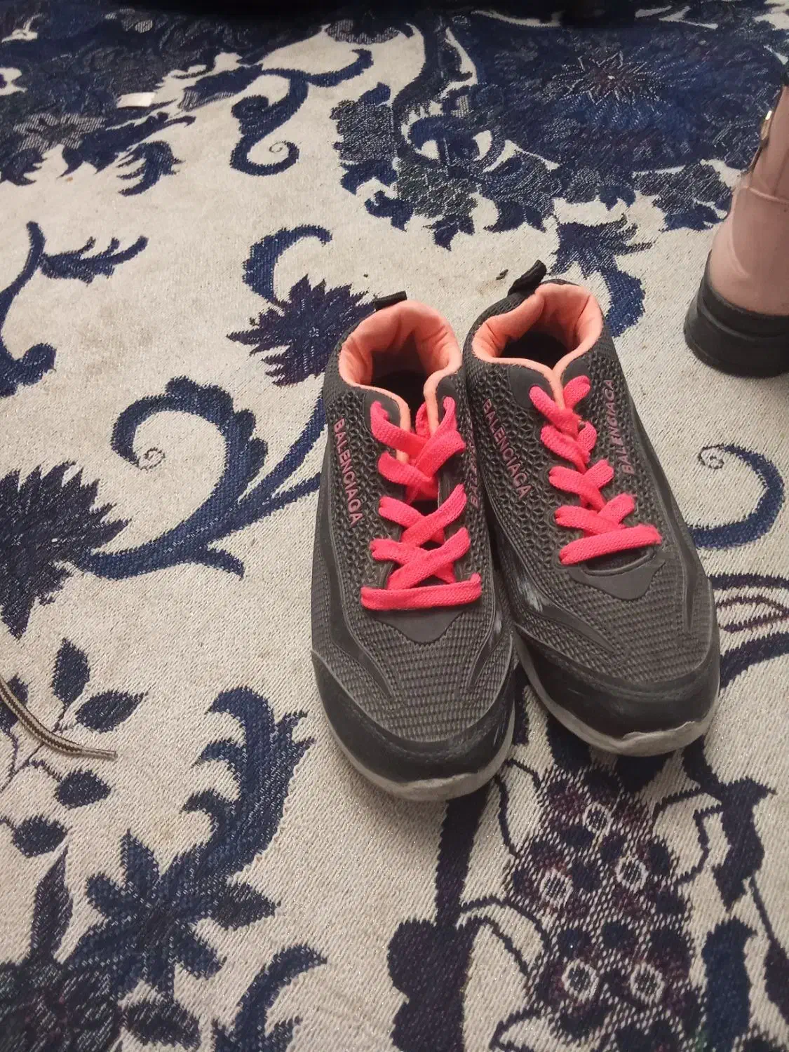 کفش در حد نو|کیف، کفش، کمربند|اراک, |دیوار