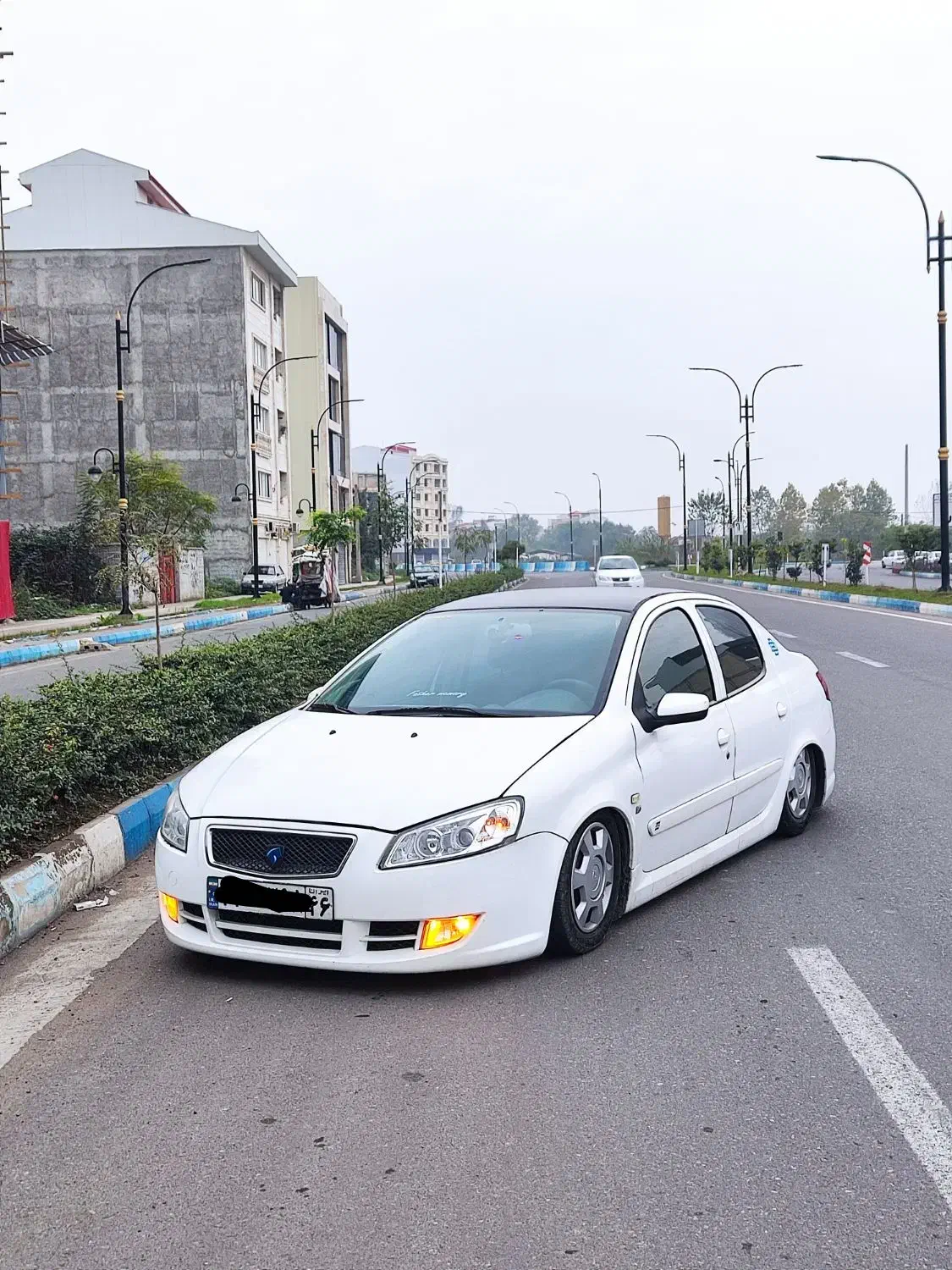 پنوماتیک|قطعات یدکی و لوازم جانبی|رشت, حومه رشت|دیوار