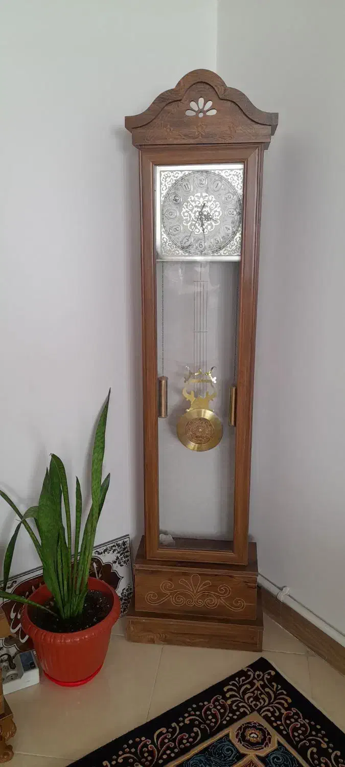 ساعت ایستاده|ساعت دیواری و تزئینی|محمدشهر, محمدشهر|دیوار