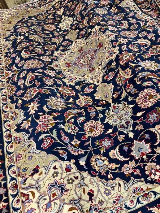 فرش دستبافت ۶ متری ریز بافت|فرش|تهران, یوسف‌آباد|دیوار