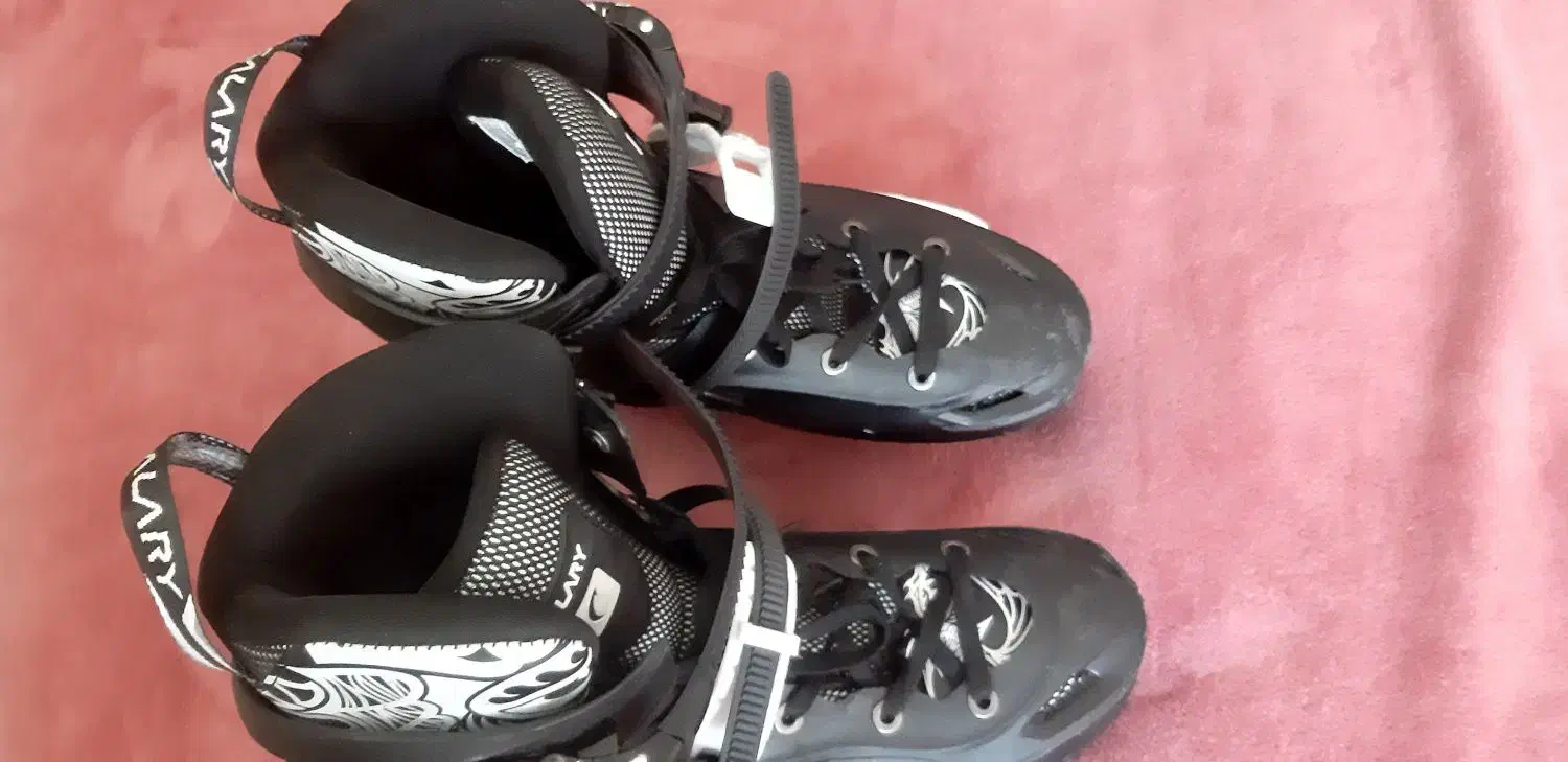 کفش اسکیت اسپورت|دوچرخه، اسکیت، اسکوتر|پردیس, فاز ۳|دیوار