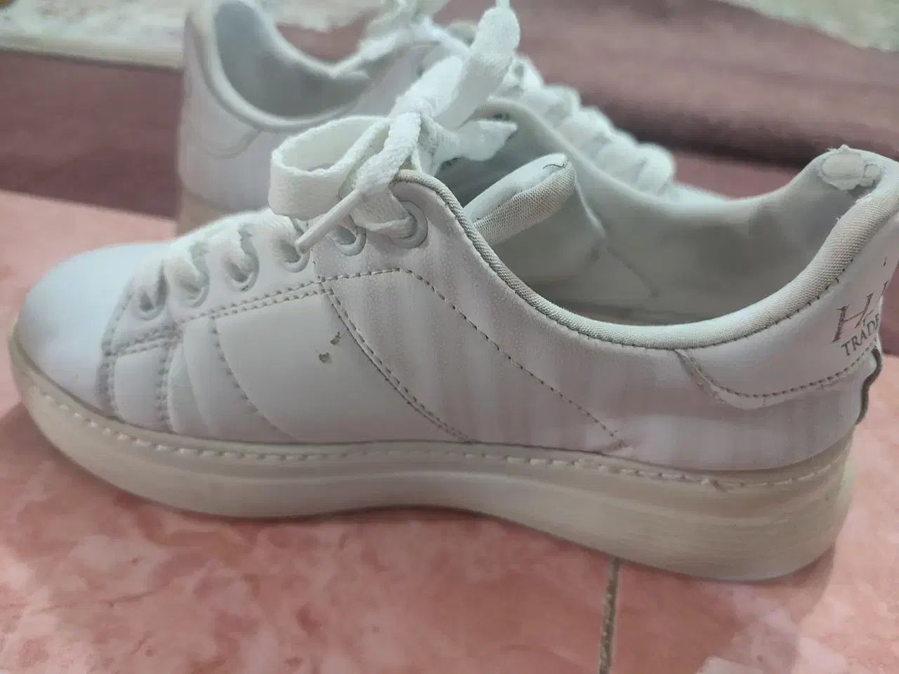 کتونی|کیف، کفش، کمربند|قم, سید معصوم|دیوار