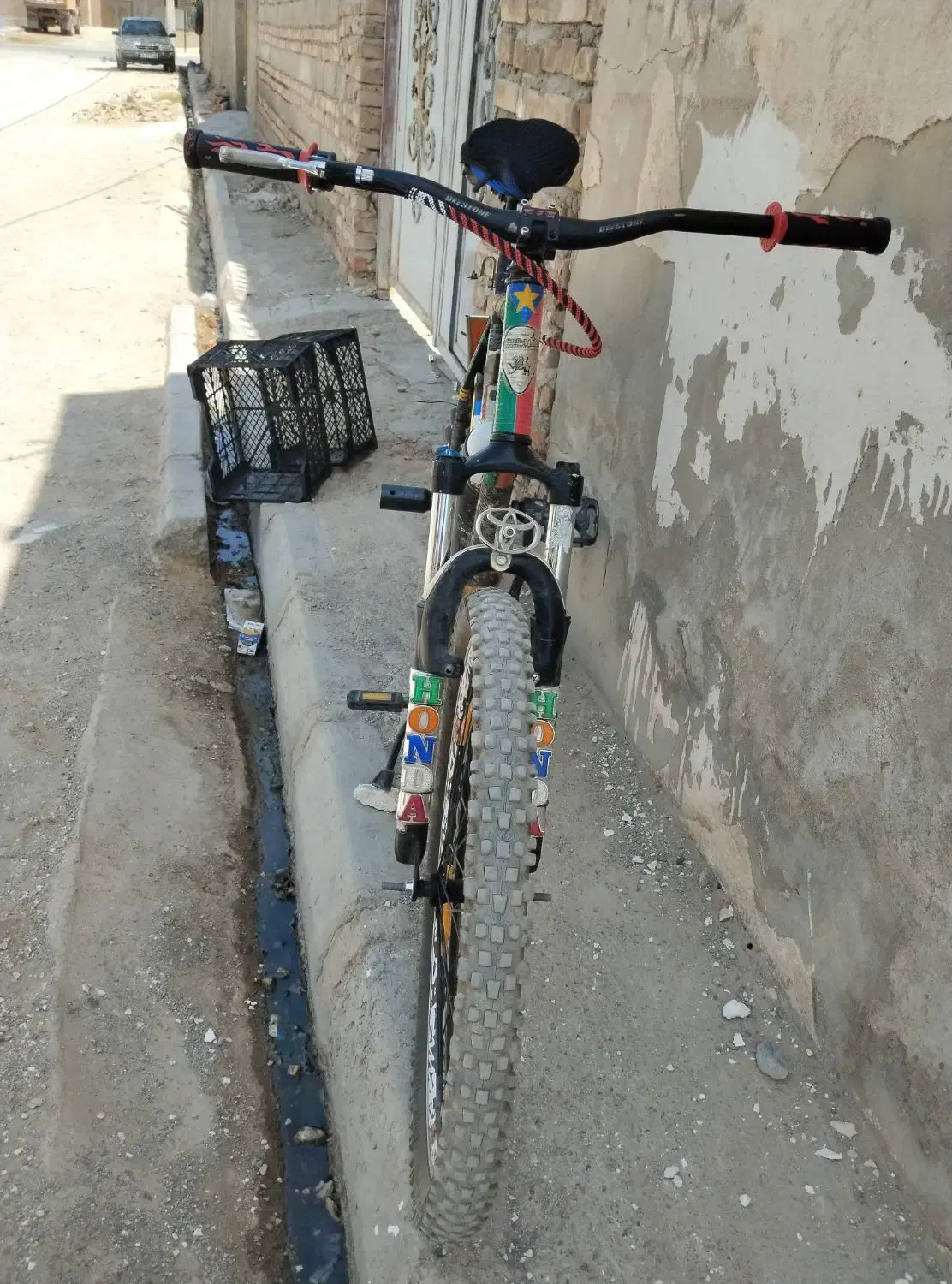 خاش|دوچرخه، اسکیت، اسکوتر|خاش, |دیوار