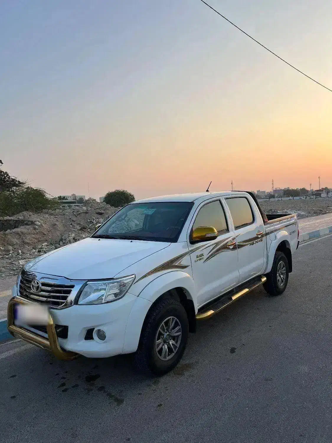 تویوتا ۲۷۰۰ هایلوکس شاسی بلند ۲۰۱۳|خودرو سواری و وانت|بندرعباس, |دیوار