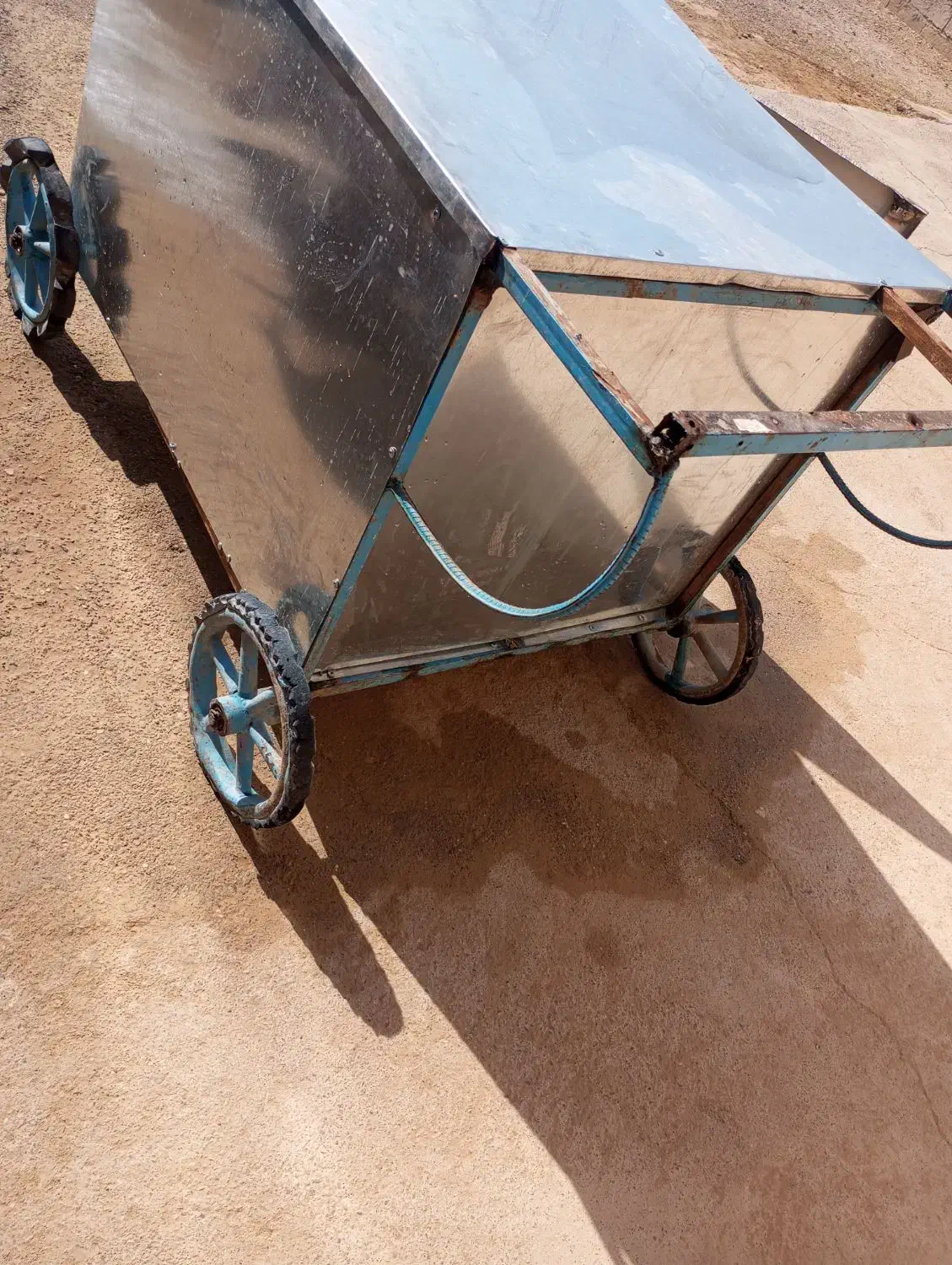 گاری فلافلی|فروشگاه و مغازه|جزنیک, |دیوار