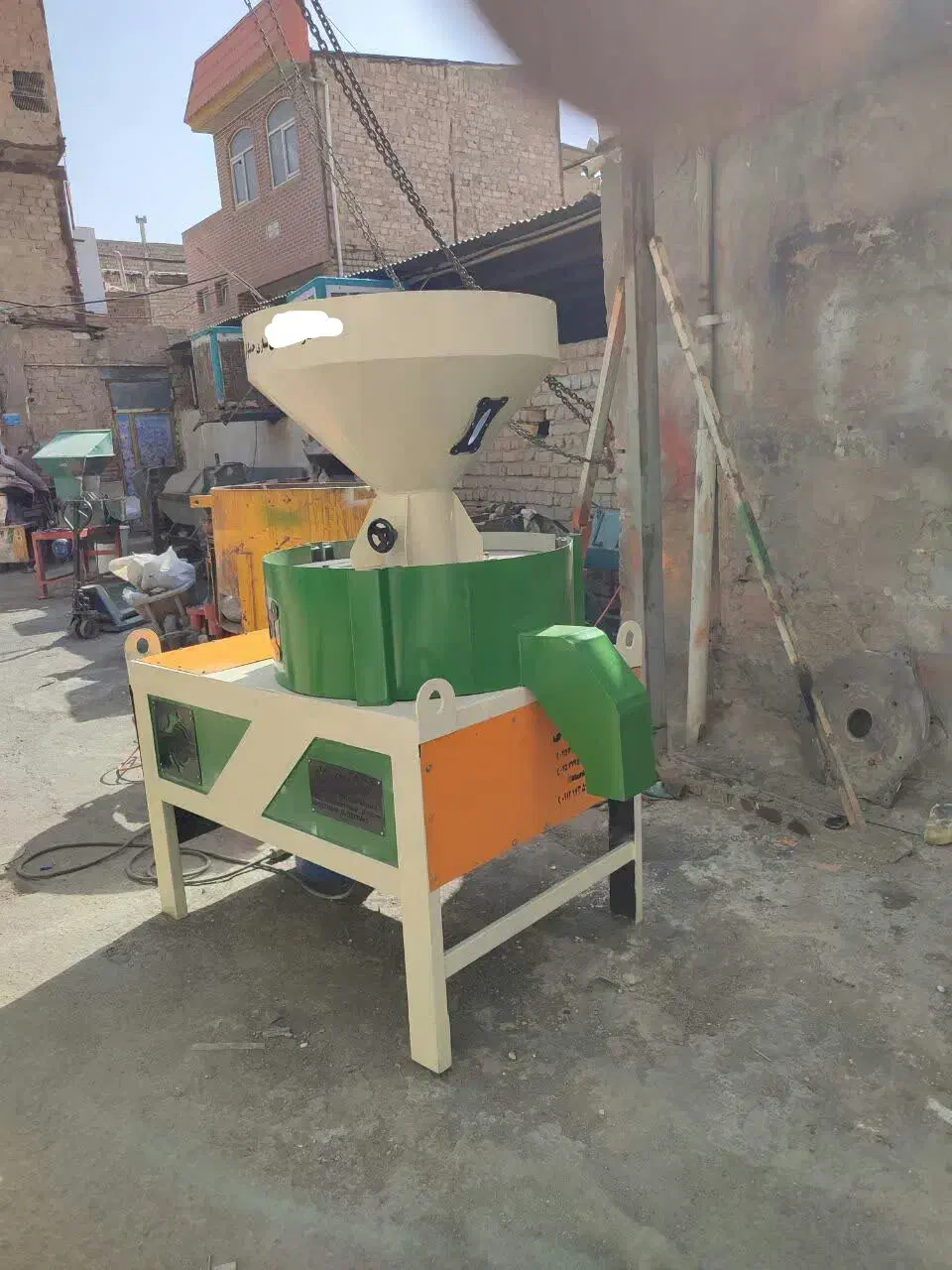 آسیاب ۴ تنی|ماشین‌آلات صنعتی|قم, زنبیل آباد|دیوار