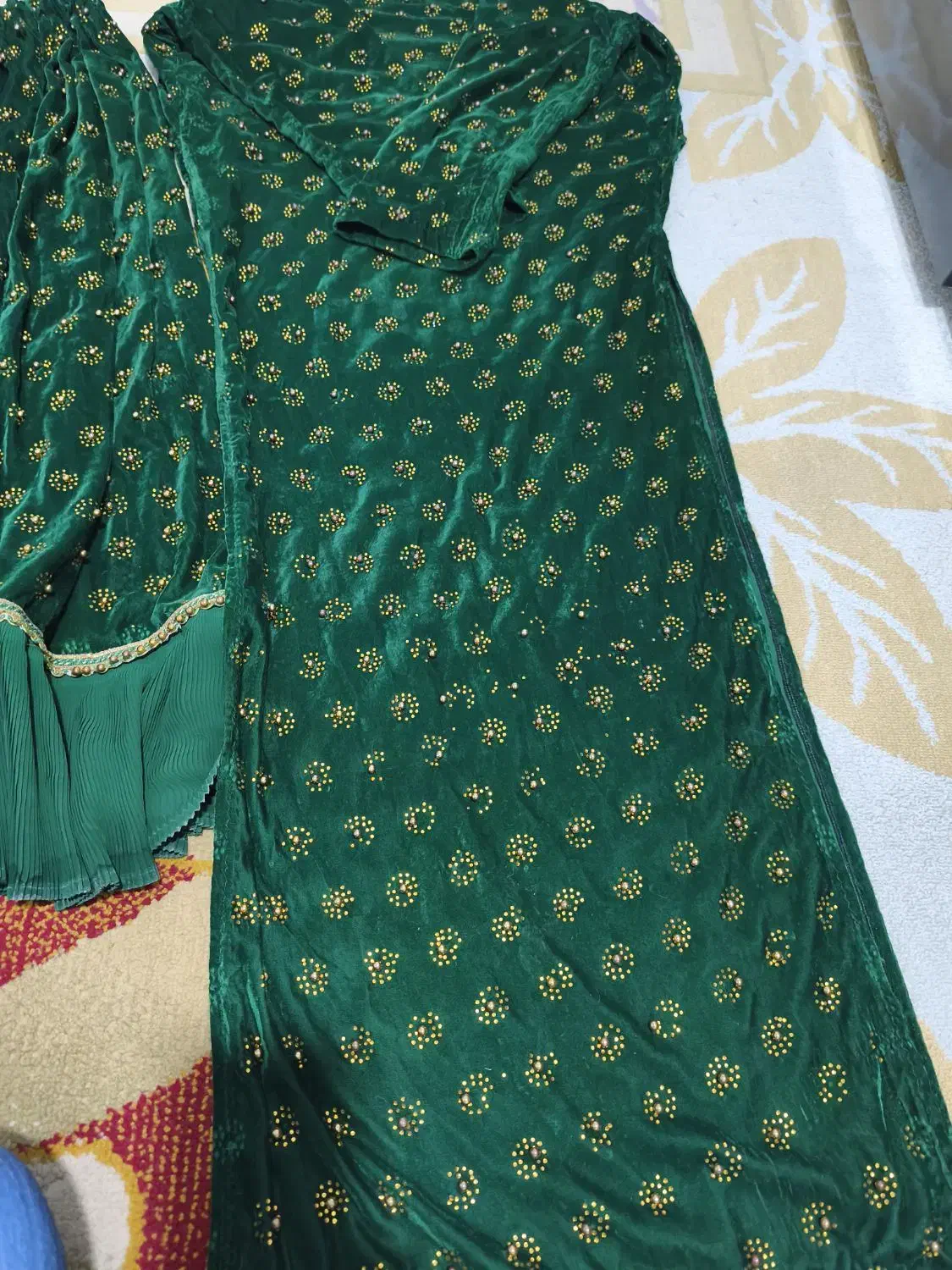 لباس محلی مخمل و روبالشتی|لباس|یاسوج, |دیوار