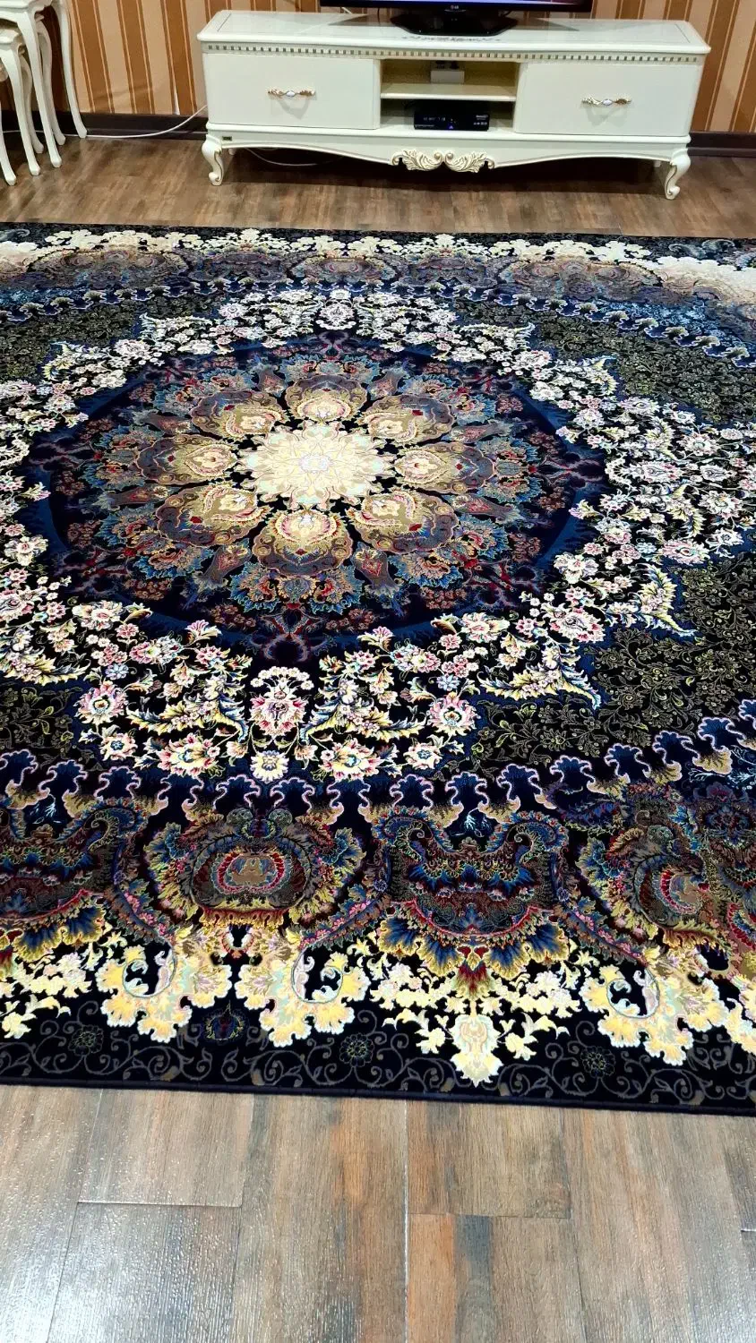 یک عددفرش 9 متری نو|فرش|امیدیه, |دیوار