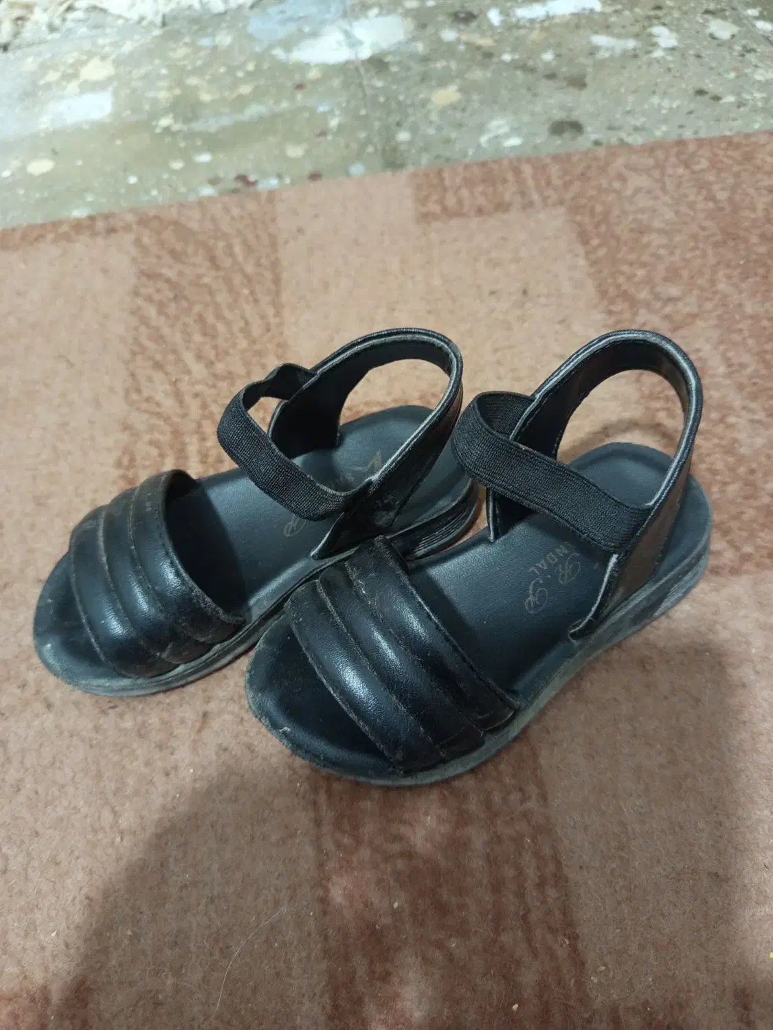 کفش|کفش و لباس بچه|ایرانشهر, |دیوار