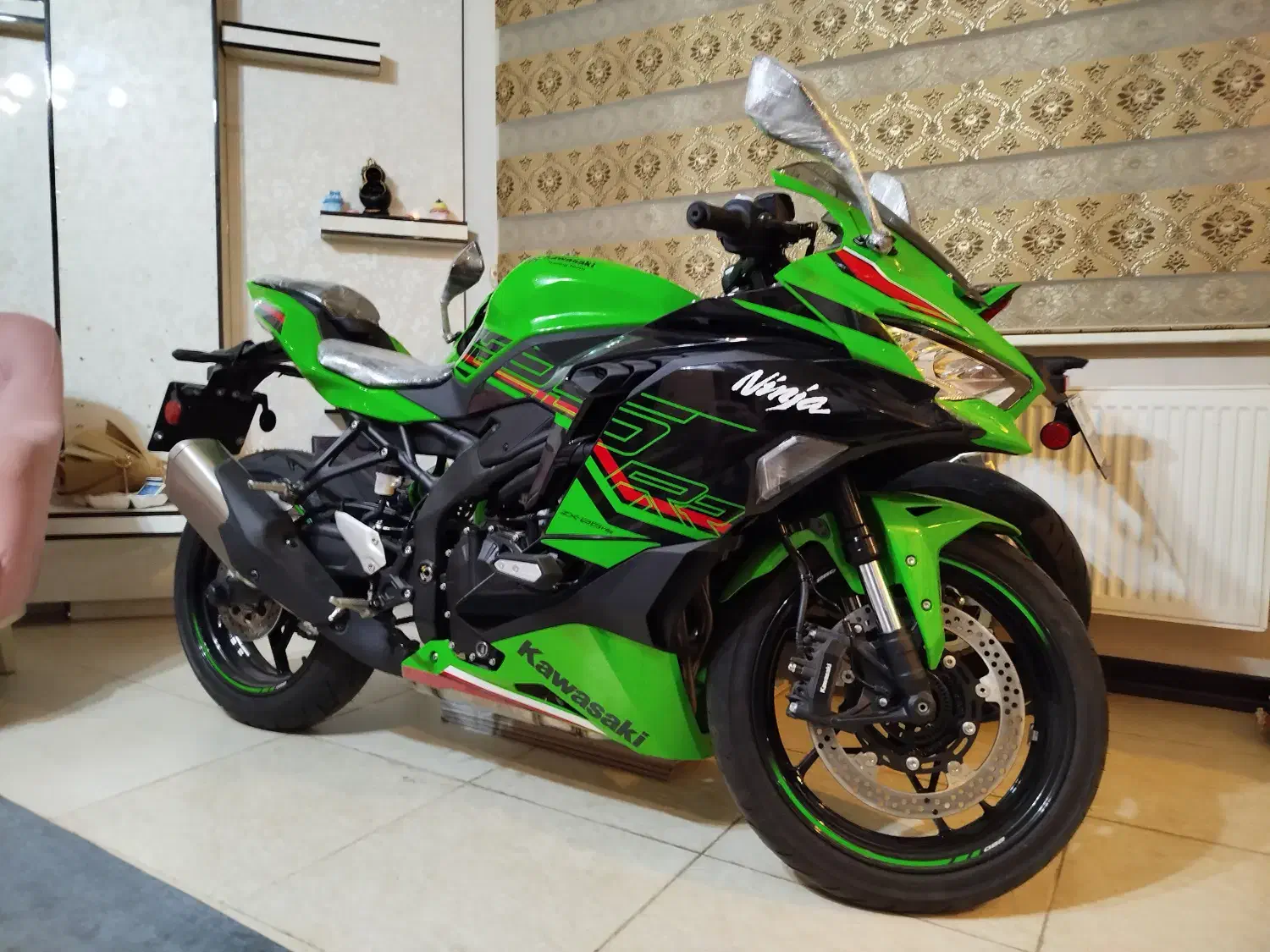 کاوازاکی نینجا چهار سیلندر ZX25RR نسخه فول 2024|موتورسیکلت|تهران, شمسآباد|دیوار