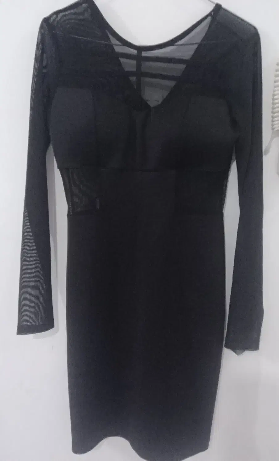 لباس مجلسی|لباس|گلبهار, شهر جدید گلبهار|دیوار