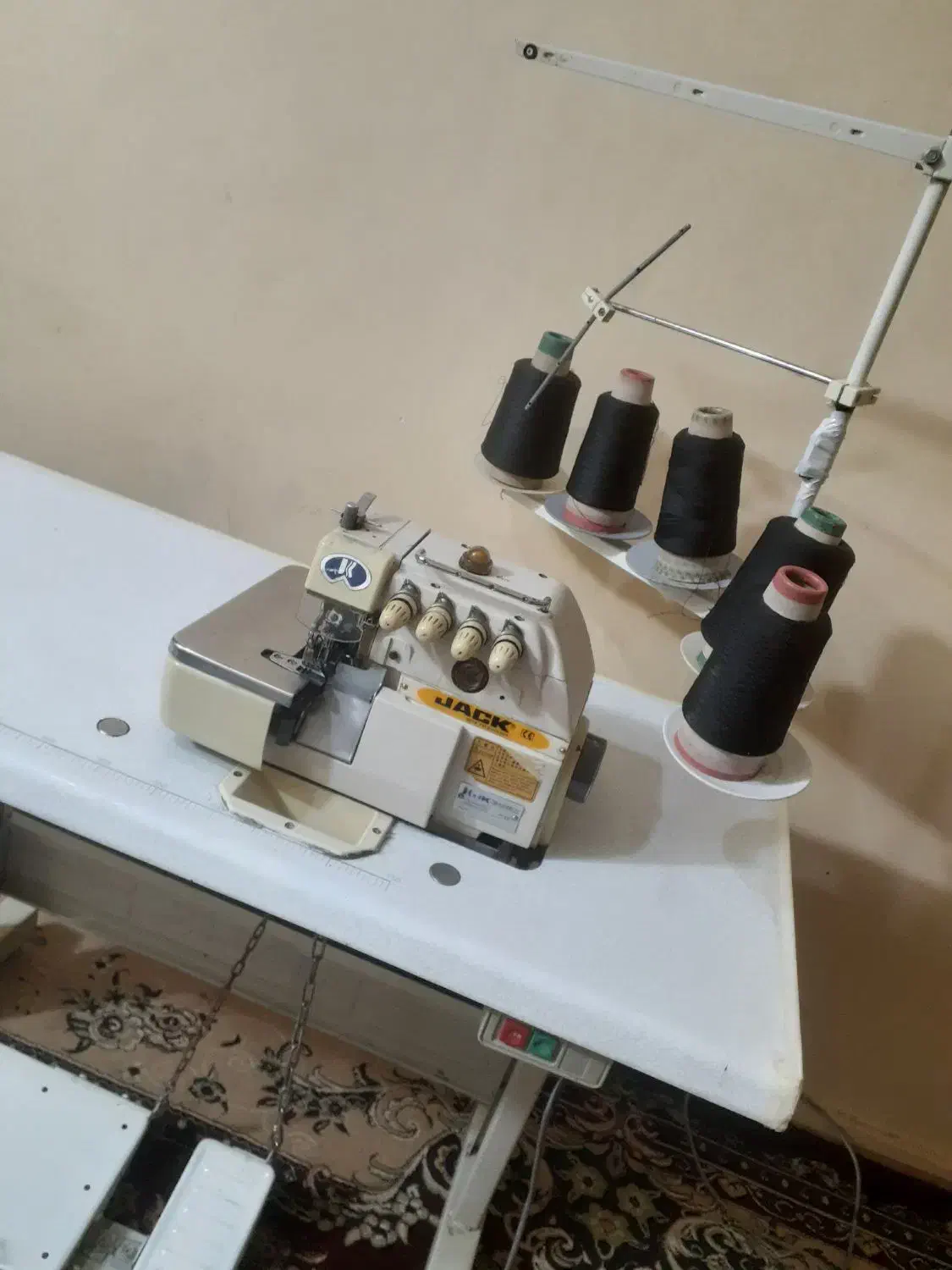 سردوز صنعتی5نخ جک سالم درحدنو|چرخ خیاطی و ریسندگی|اهواز, کوی مهدیس|دیوار