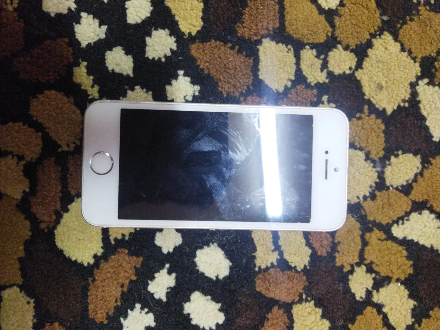 ایفون se 2016|موبایل|رشت, شهرک صبا|دیوار