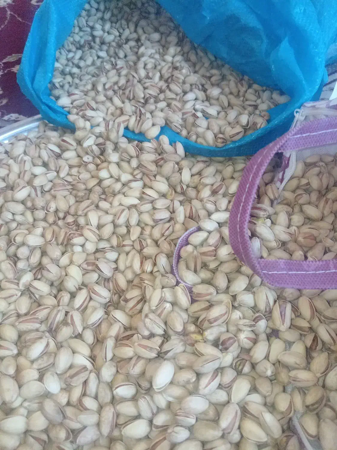 پسته|خوردنی و آشامیدنی|رشتخوار, |دیوار