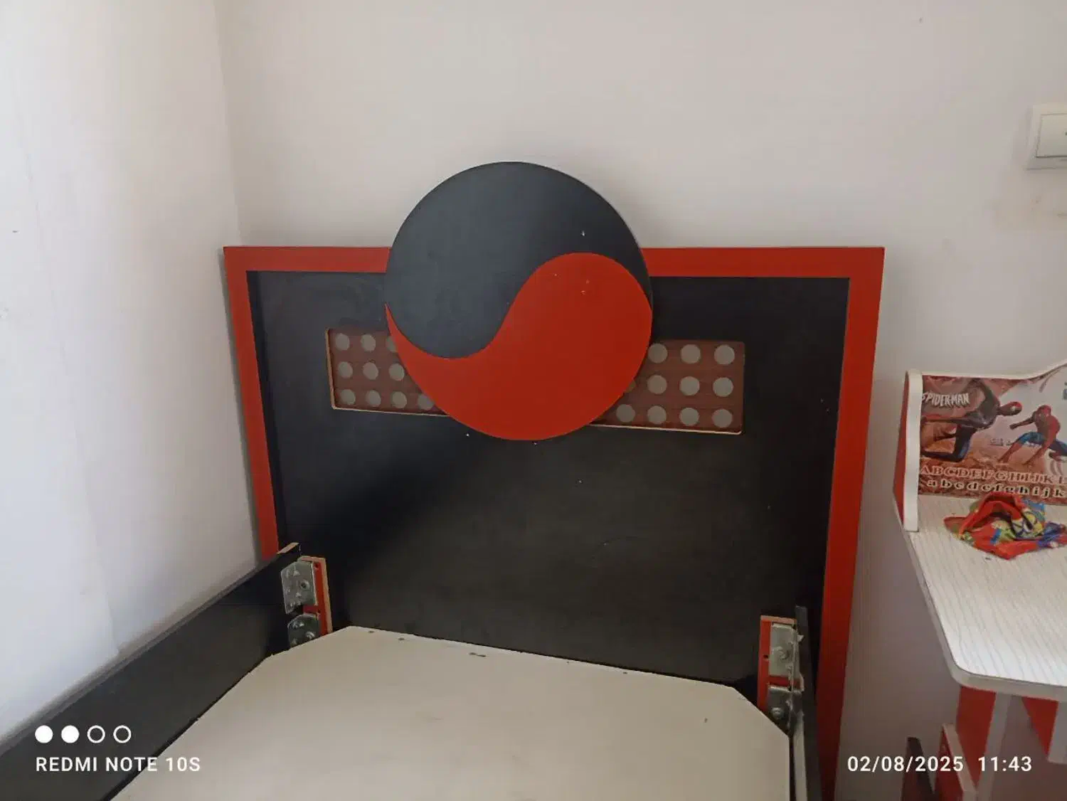 تخت نوجوان|تخت و سرویس خواب|قم, پردیسان|دیوار