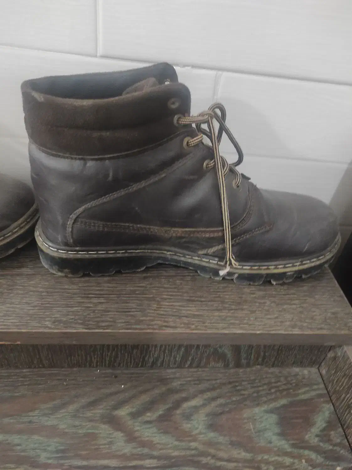 بوت چرم بوفالو کاترپیلر|کیف، کفش، کمربند|زنجان, |دیوار