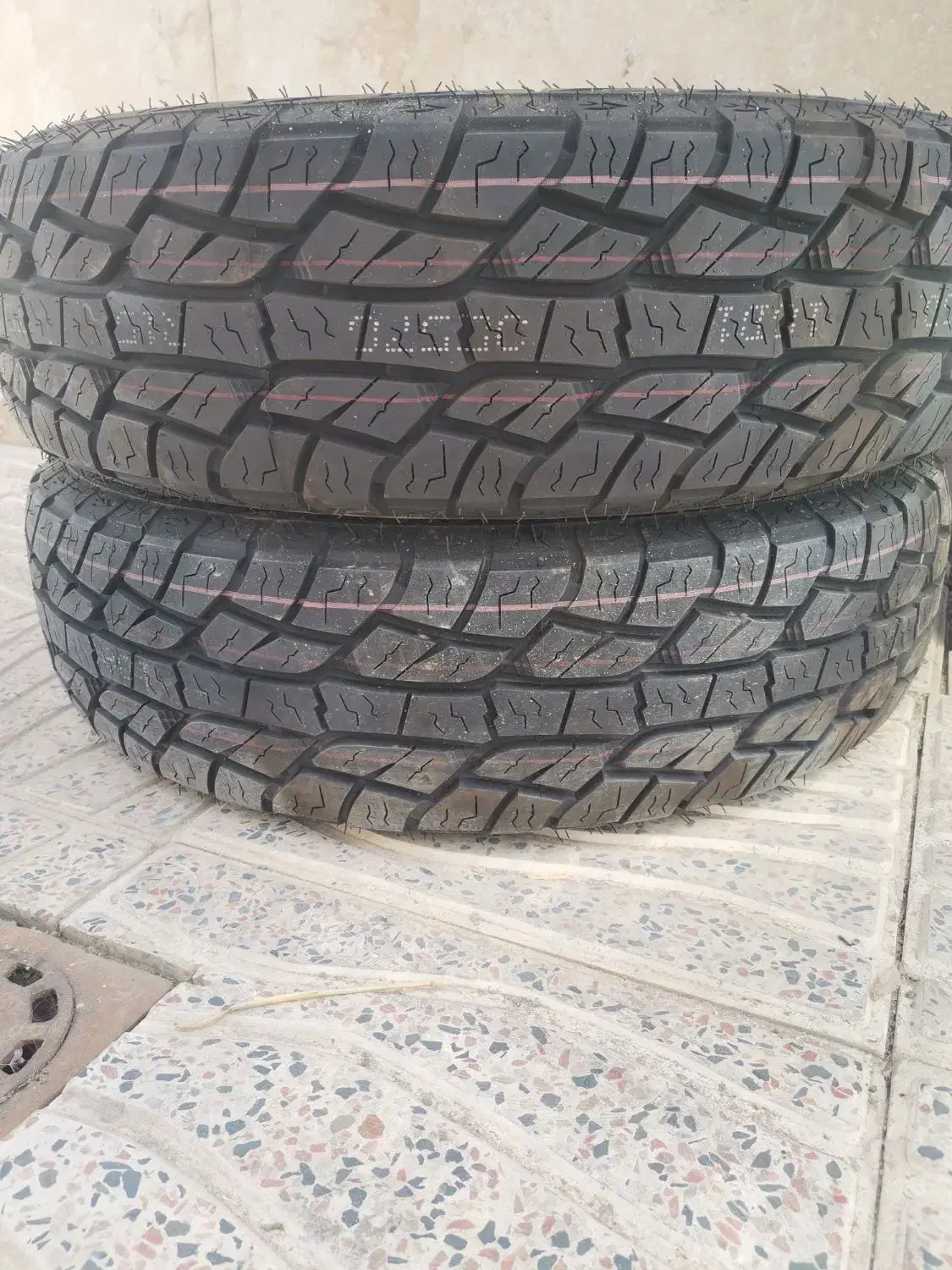 لاستیک|قطعات یدکی و لوازم جانبی|دهگلان, |دیوار