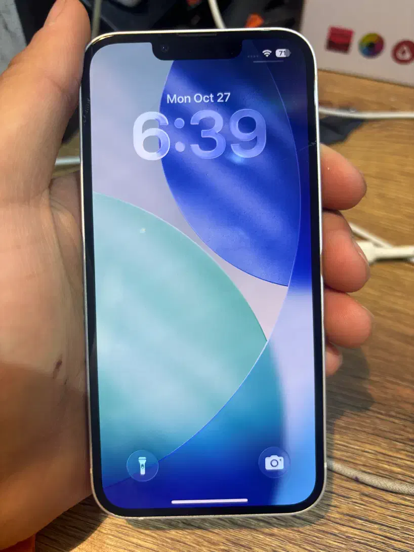 ایفون 13 تمیز بدون خطو خش|موبایل|اندیشه, اندیشه فاز ۱|دیوار