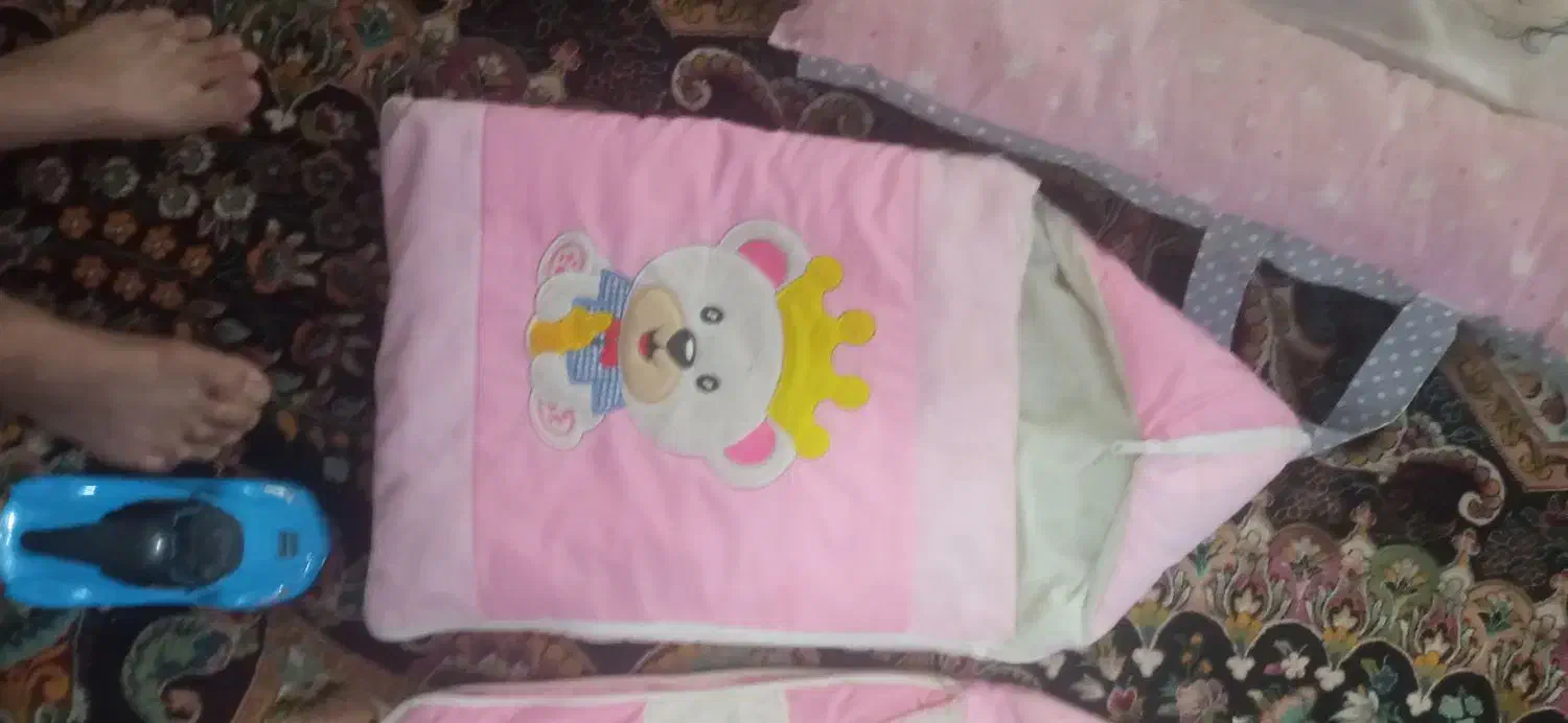 قنداق فرنگی وچند چیزدیگر|اسباب و اثاث بچه|بندر ماهشهر, |دیوار