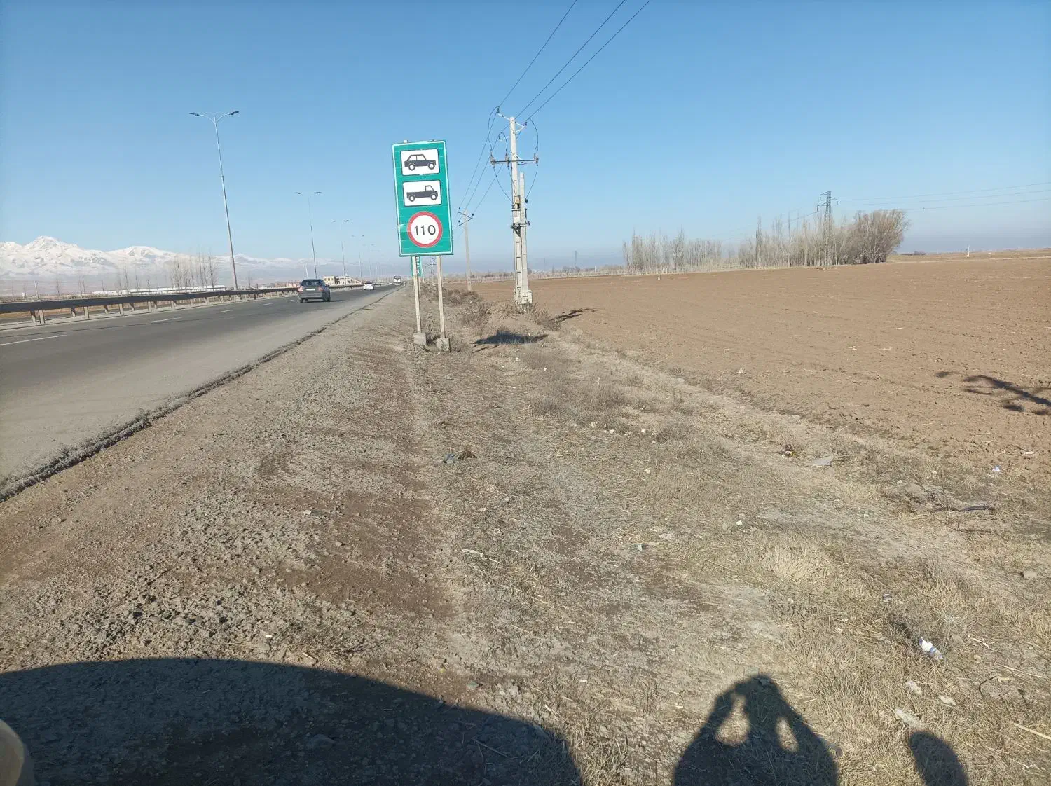 زمین بر اصلی اتوبان تهران به سمت اردبیل|فروش زمین و ملک کلنگی|هیر, |دیوار