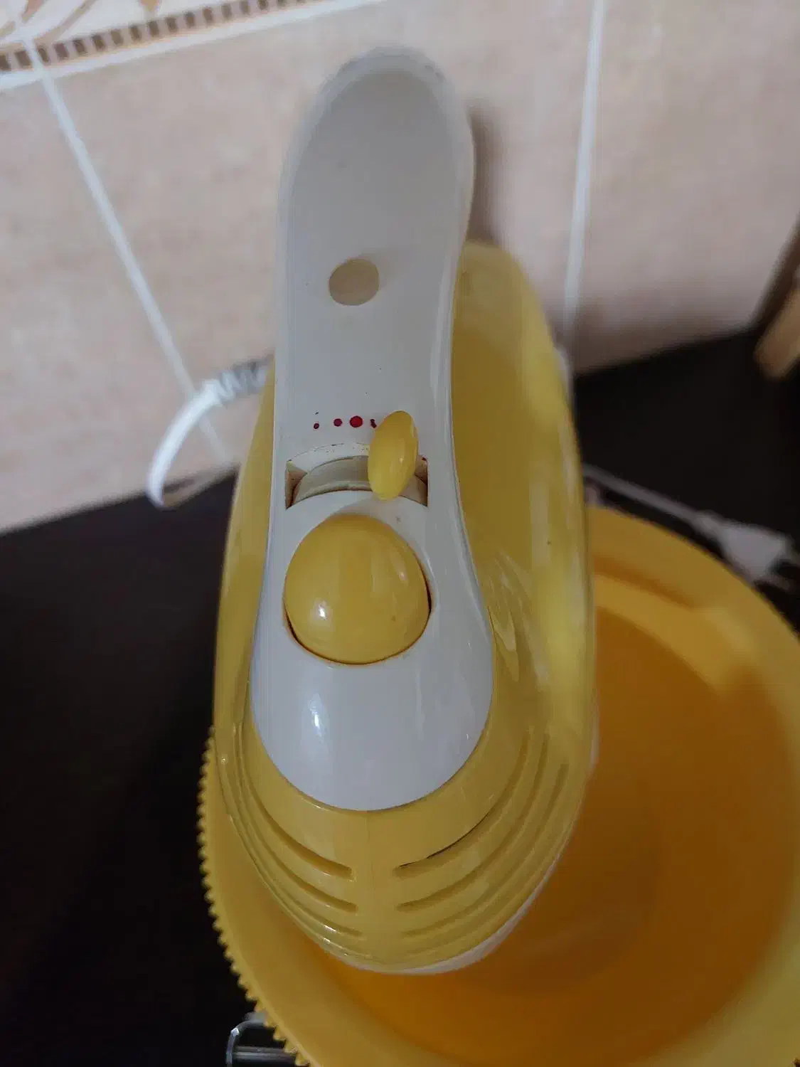 هم زن برقی|خردکن، آسیاب، غذاساز|قیروکارزین, |دیوار