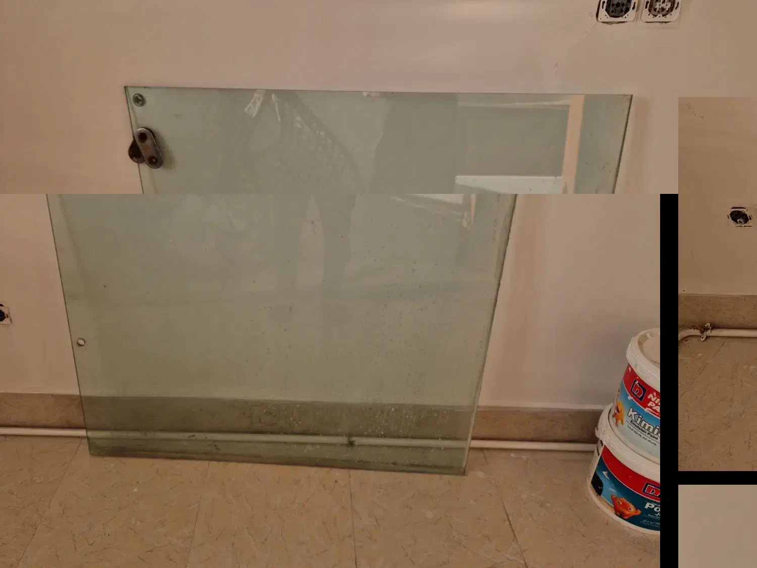 فروش شیشه سکوریت ۱۲ میلی متر|مصالح و تجهیزات ساختمان|ساوه, |دیوار