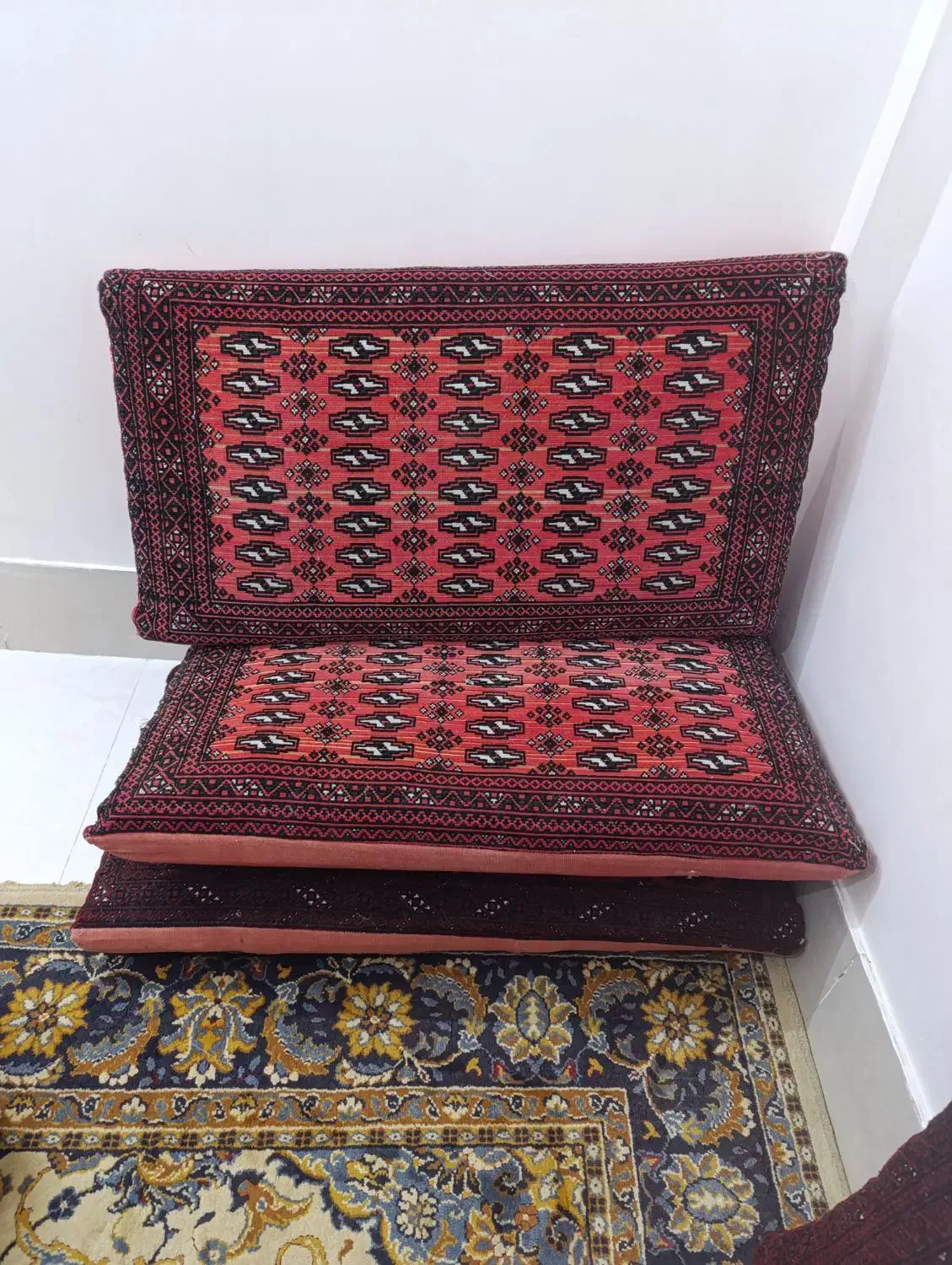 پشتی|پشتی|سبزوار, جوادیه غربی|دیوار