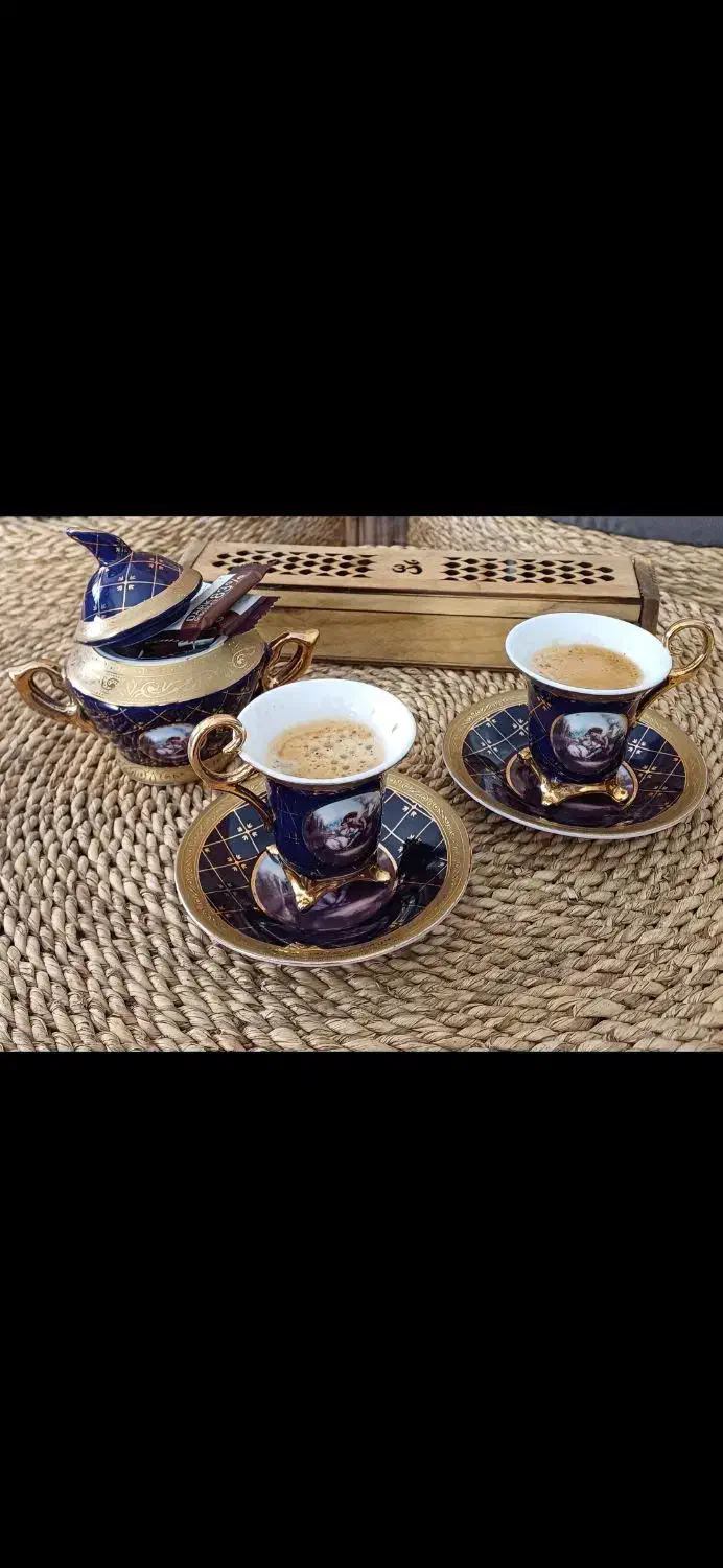 قهوه خوری لیلی و مجنون|کلکسیون اشیاء عتیقه|کرمانشاه, |دیوار