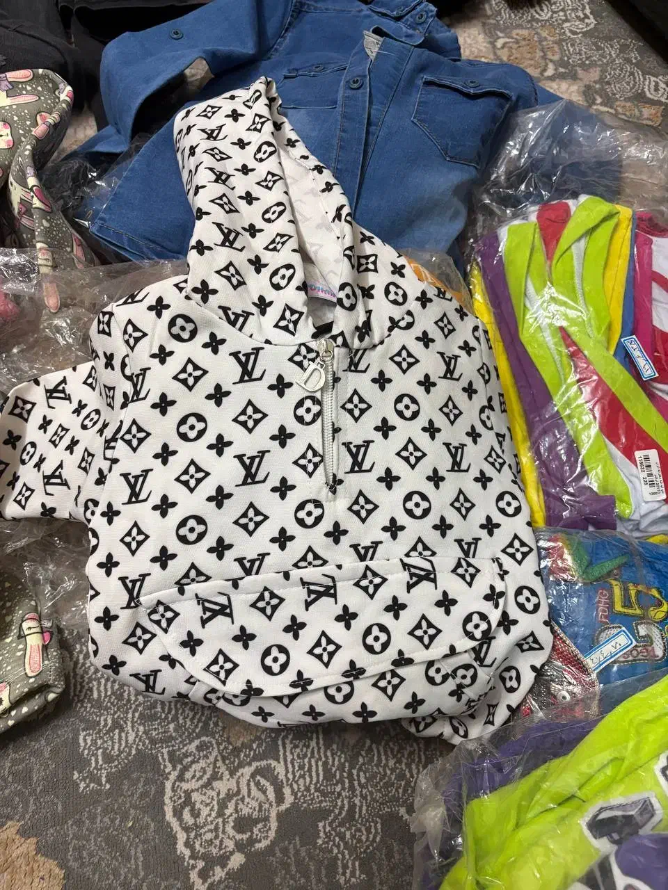 لباس بچگانه از ۳ سال تا ۱۳|کفش و لباس بچه|نیشابور, شهرک فیروزه|دیوار