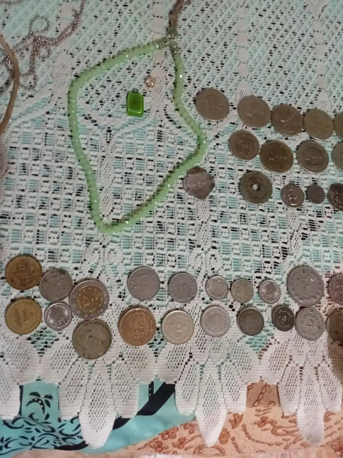 فروش سکه کلکسیونی وتسبیح شاه مقصود بهمراه پلاک|کلکسیون و سرگرمی|اقبالیه, |دیوار