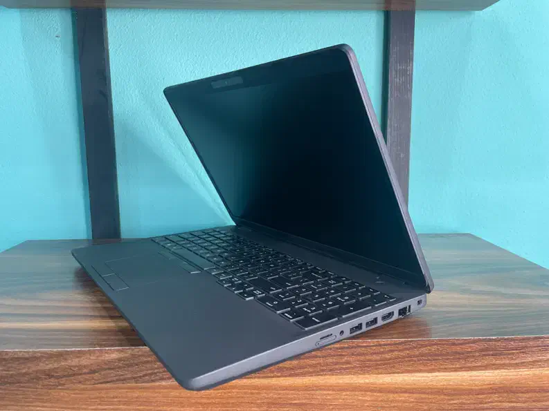 لپ‌تاپ دل گرافیکدار مدل 3541 پردازنده i7 نسل 9|رایانه همراه|قشم, |دیوار