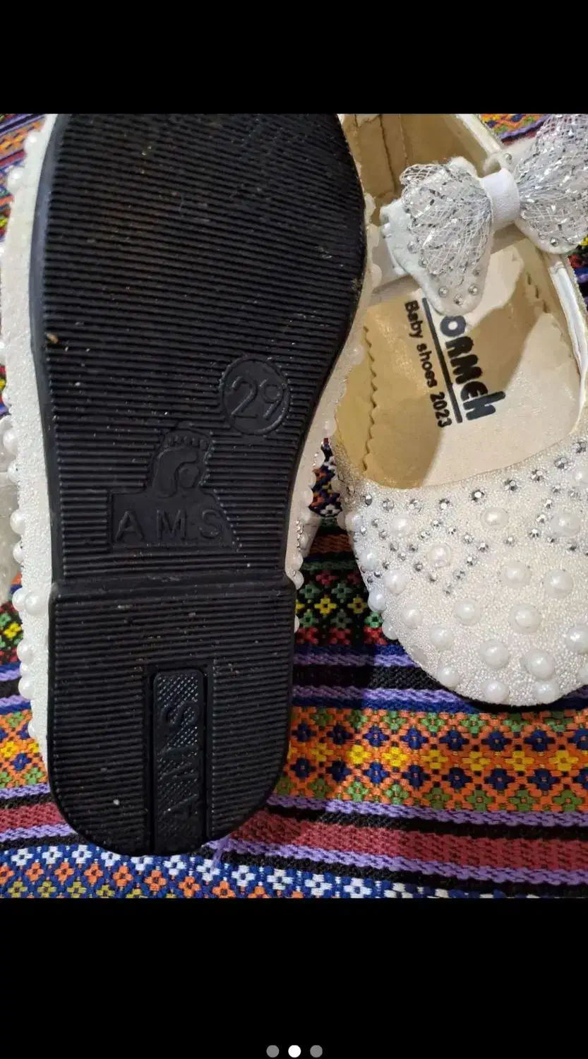 کفش مجلسی|کفش و لباس بچه|رشت, آب و برق|دیوار