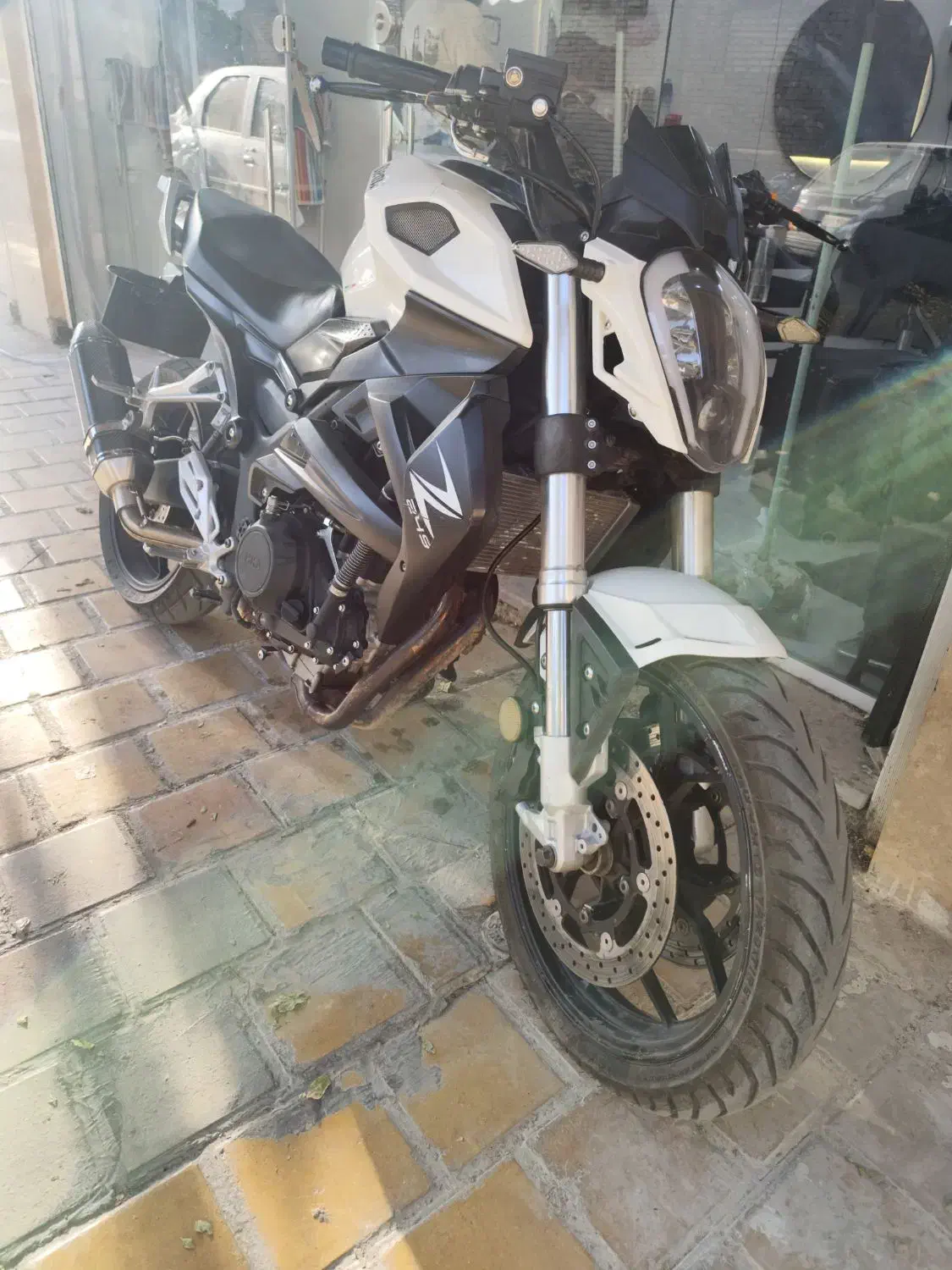 بلنتا ۲۵۰ دوسیلندر به شرط|موتورسیکلت|اصفهان, نقش جهان|دیوار