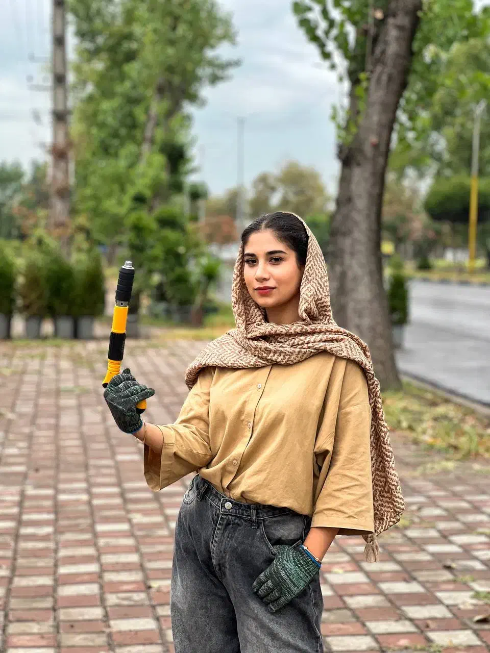 موتور میخکوب باروتی رویز دریل بتن کن شمشاد زن زرد|ابزارآلات|رشت, بلوار گیلان|دیوار