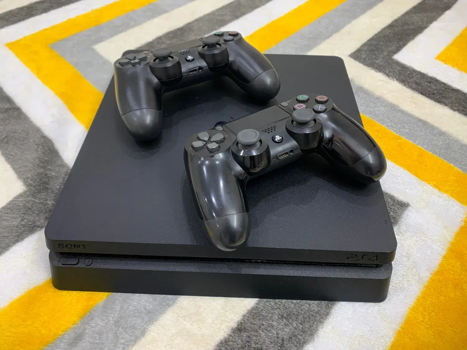 فروش PS4 کپی خور دو دسته یک ترا با دیسک و کلی بازی|کنسول، بازی ویدئویی و آنلاین|بابل, |دیوار